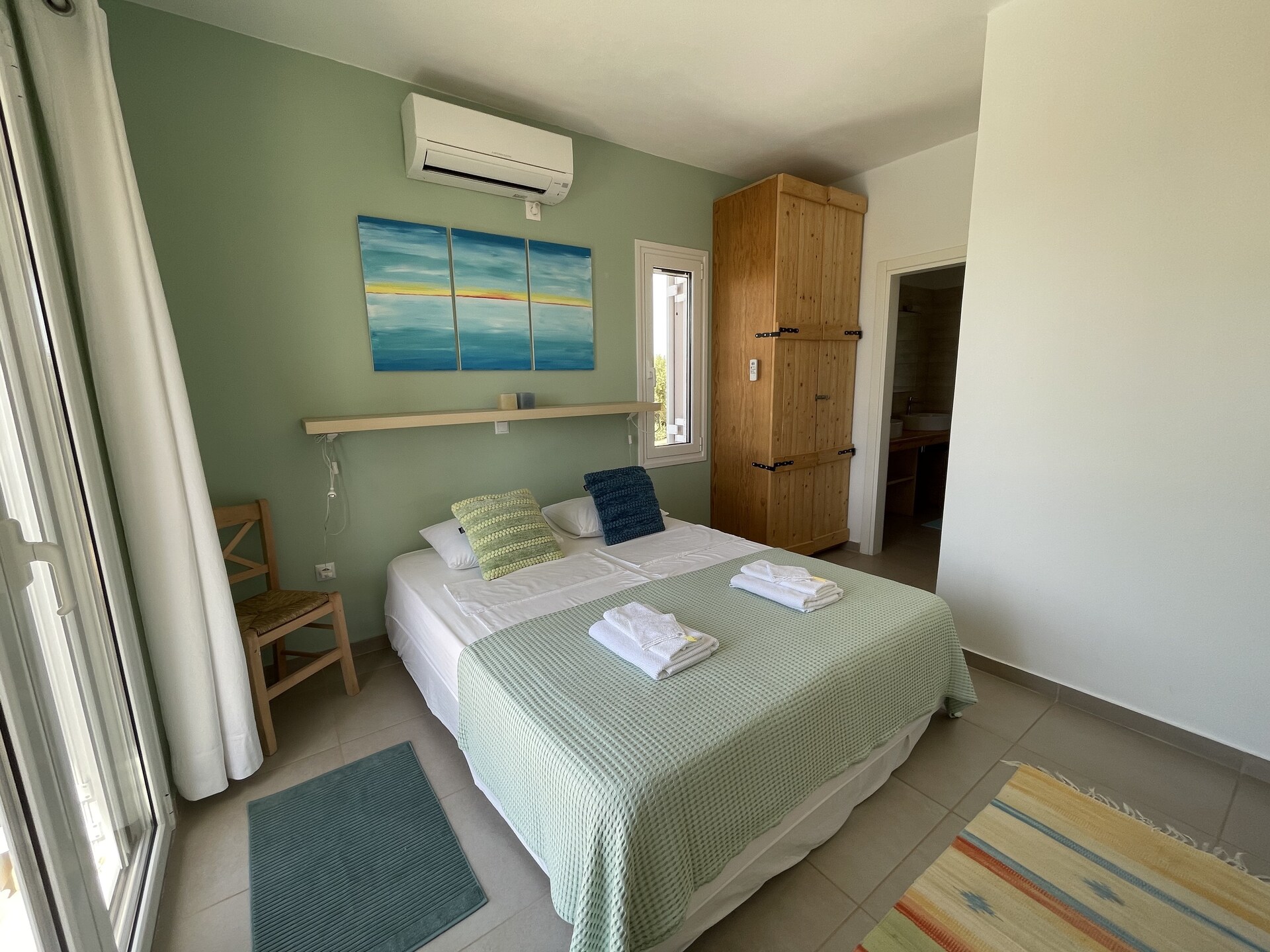 Villa Kamaria: Luxe rust in olijfgaard met privézwembad en zeezicht - foto 2