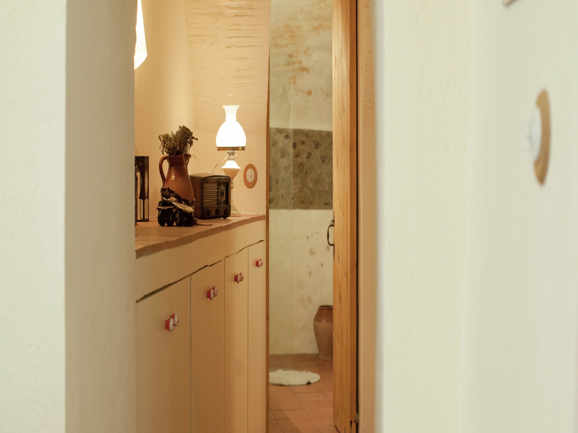 Vintage appartement aan de Costa Brava met open haard, vlakbij zee en meer - foto 9