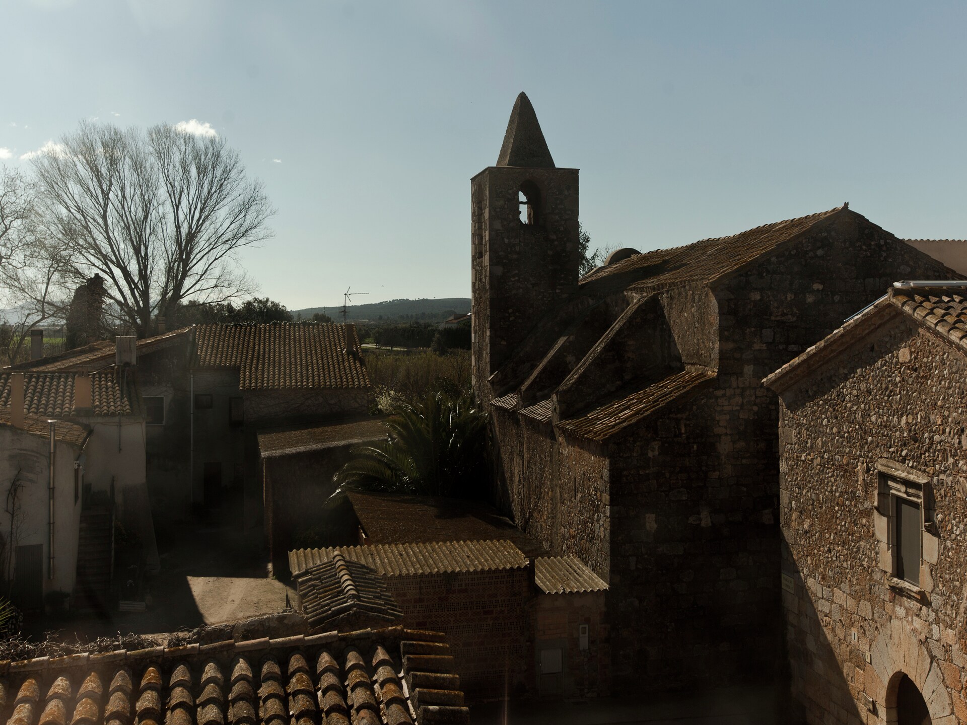 Vintage appartement aan de Costa Brava met open haard, vlakbij zee en meer - foto 7