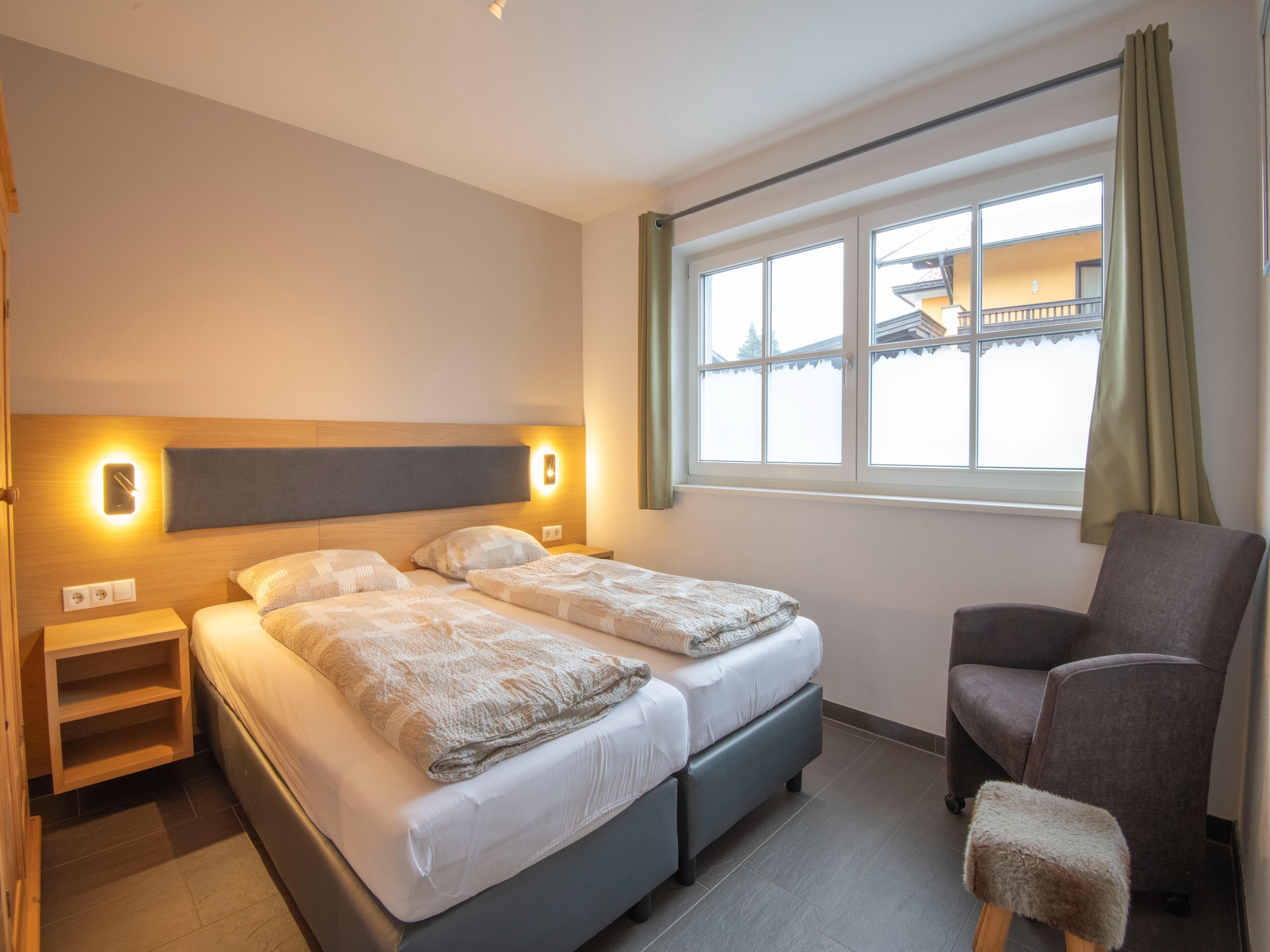 Aan de piste: Ruim appartement voor 10 personen in Brixen im Thale - foto 4