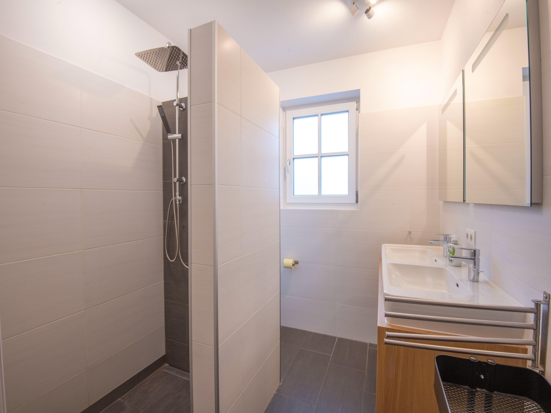 Aan de piste: Ruim appartement voor 10 personen in Brixen im Thale - foto 19