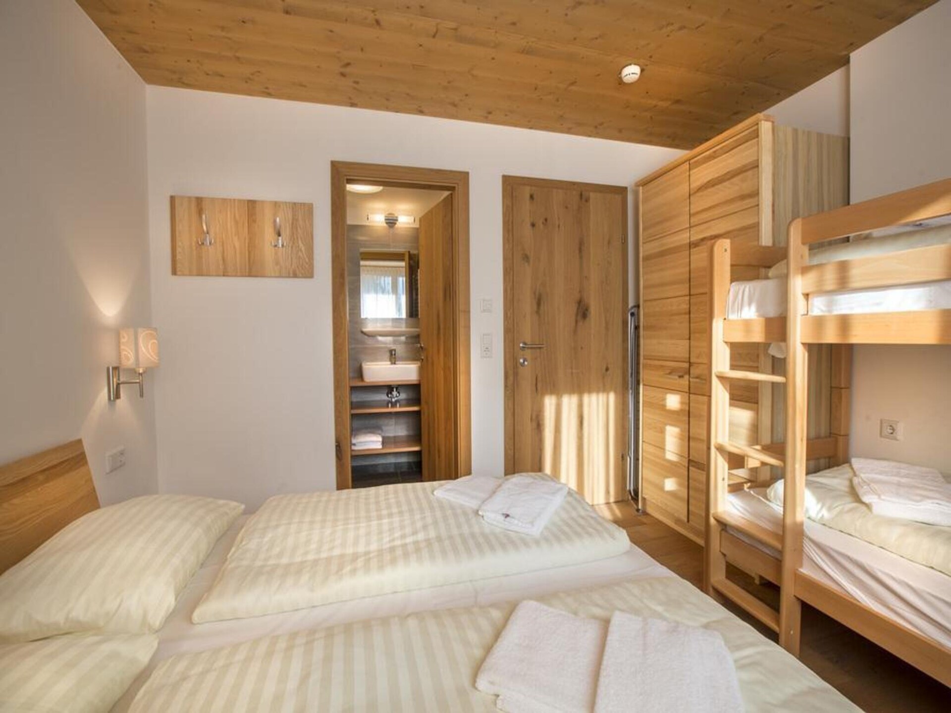 8-persoons appartement aan de piste in Neukirchen am Großvenediger - foto 16