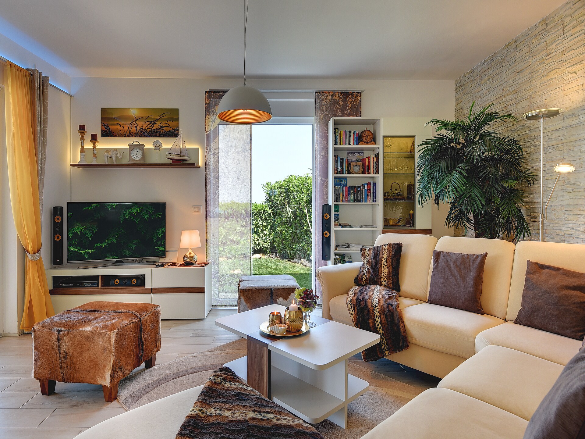 Moderne villa bij Novigrad met privézwembad en landelijk uitzicht - foto 6
