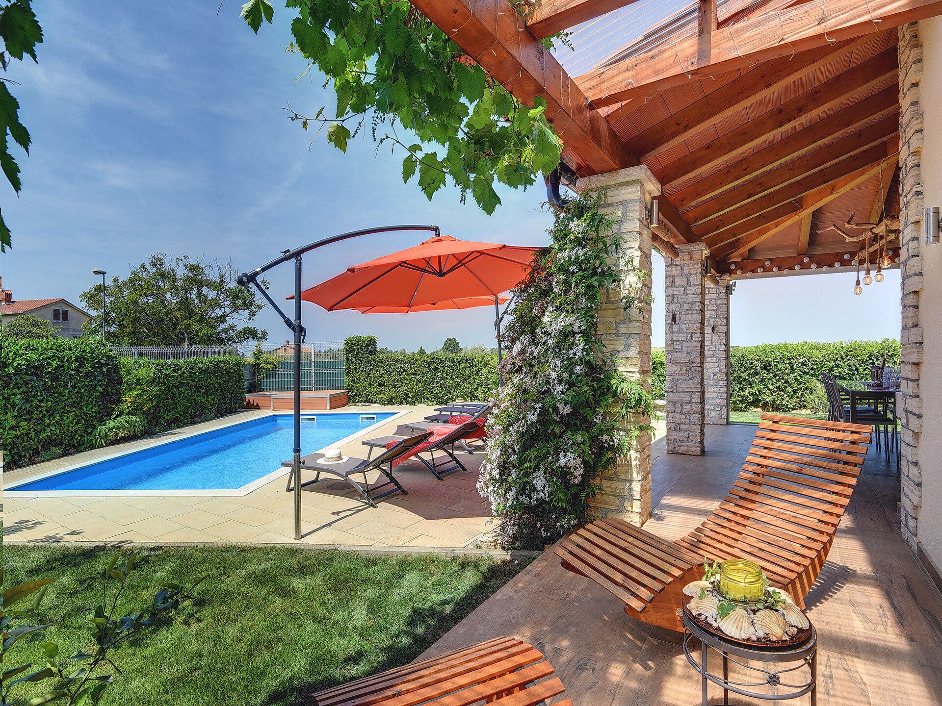 Moderne villa bij Novigrad met privézwembad en landelijk uitzicht - foto 23