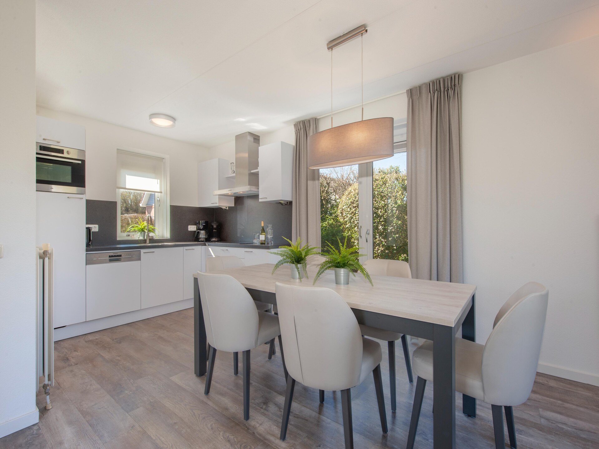 Vrijstaande villa in Noordzee Résidence De Banjaard, 6 personen, 95m² - foto 3