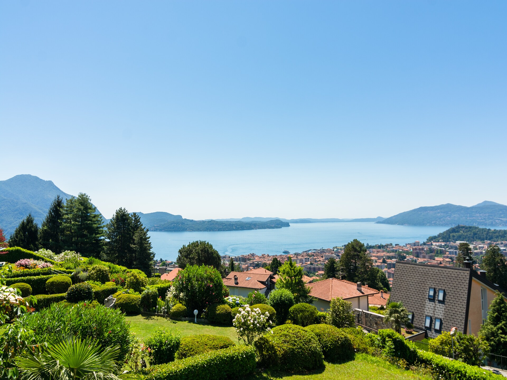 Luxe vakantiehuis Cielo d'Italia in Verbania met bubbelbad - foto 19