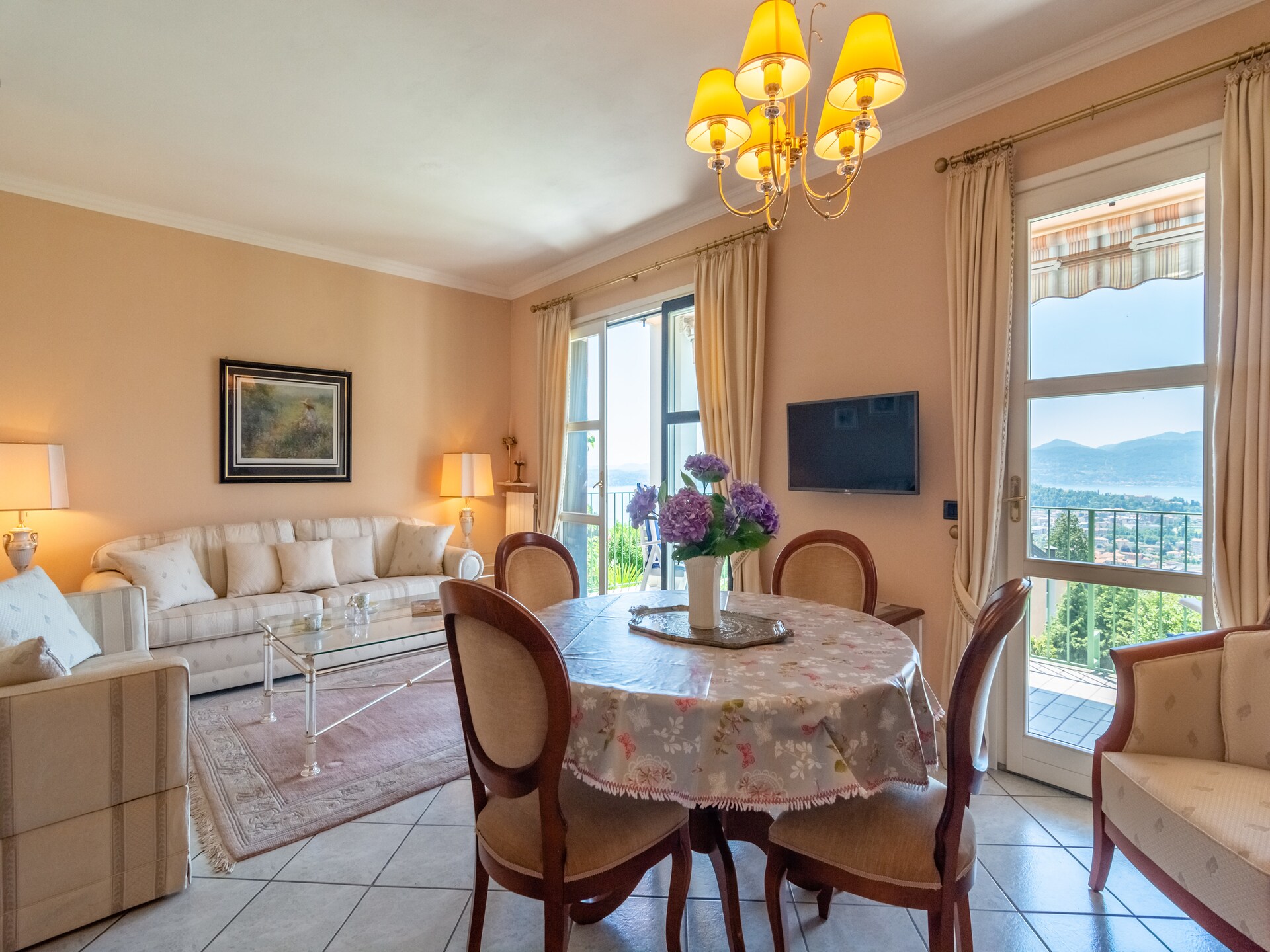 Luxe vakantiehuis Cielo d'Italia in Verbania met bubbelbad - foto 8