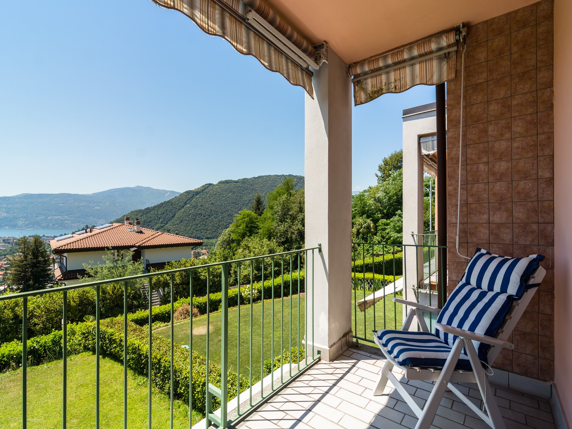 Luxe vakantiehuis Cielo d'Italia in Verbania met bubbelbad - foto 18