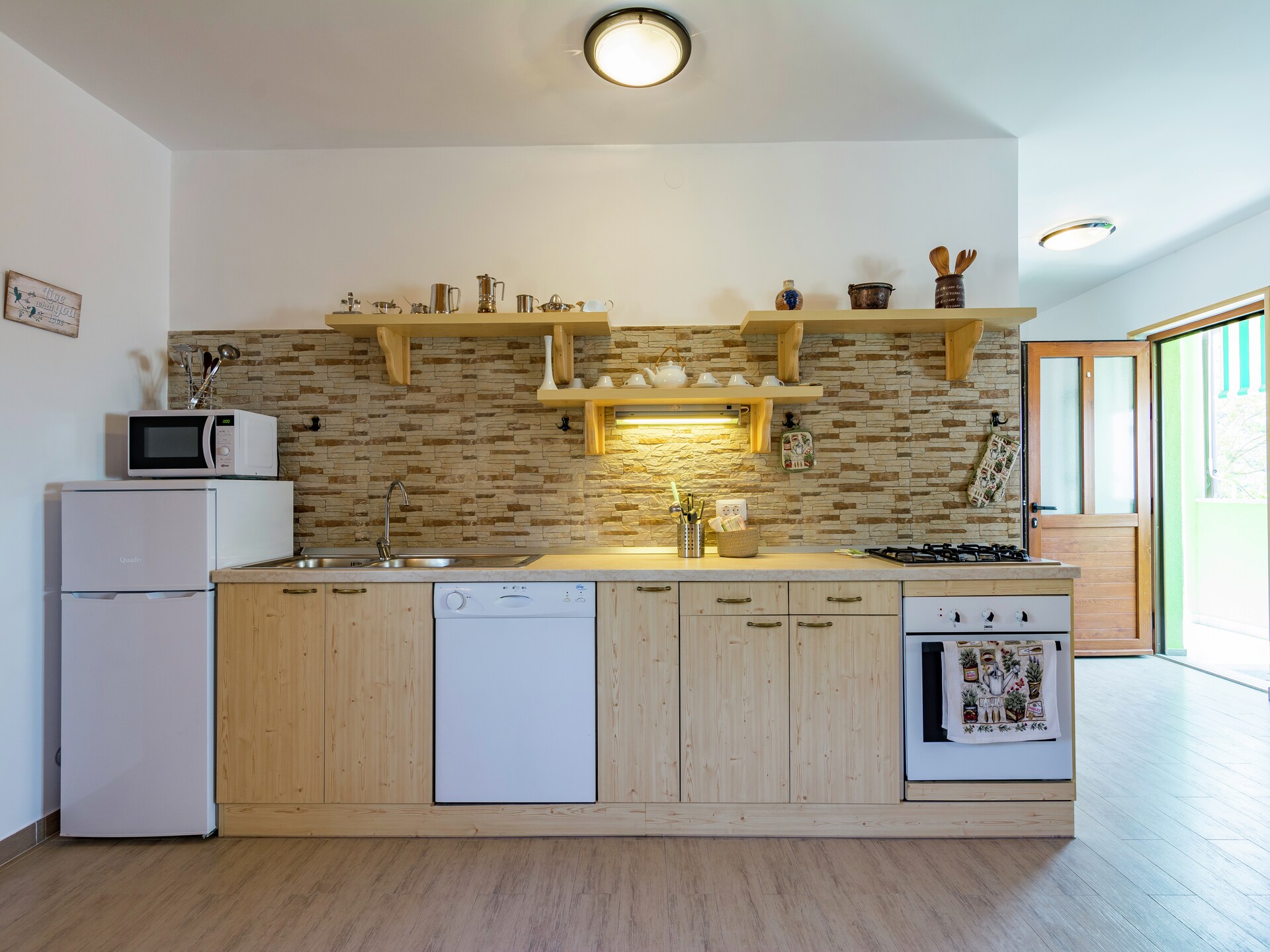 Rustiek appartement voor 6 met zwembad en tuin in groen Cerovlje - foto 4