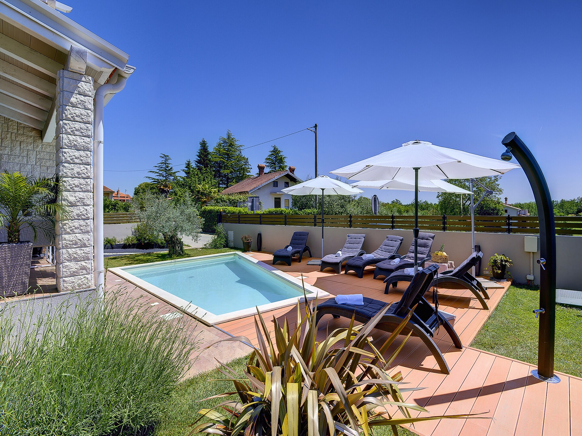 Moderne villa met privézwembad nabij Pula, 3 km van strand - foto 6