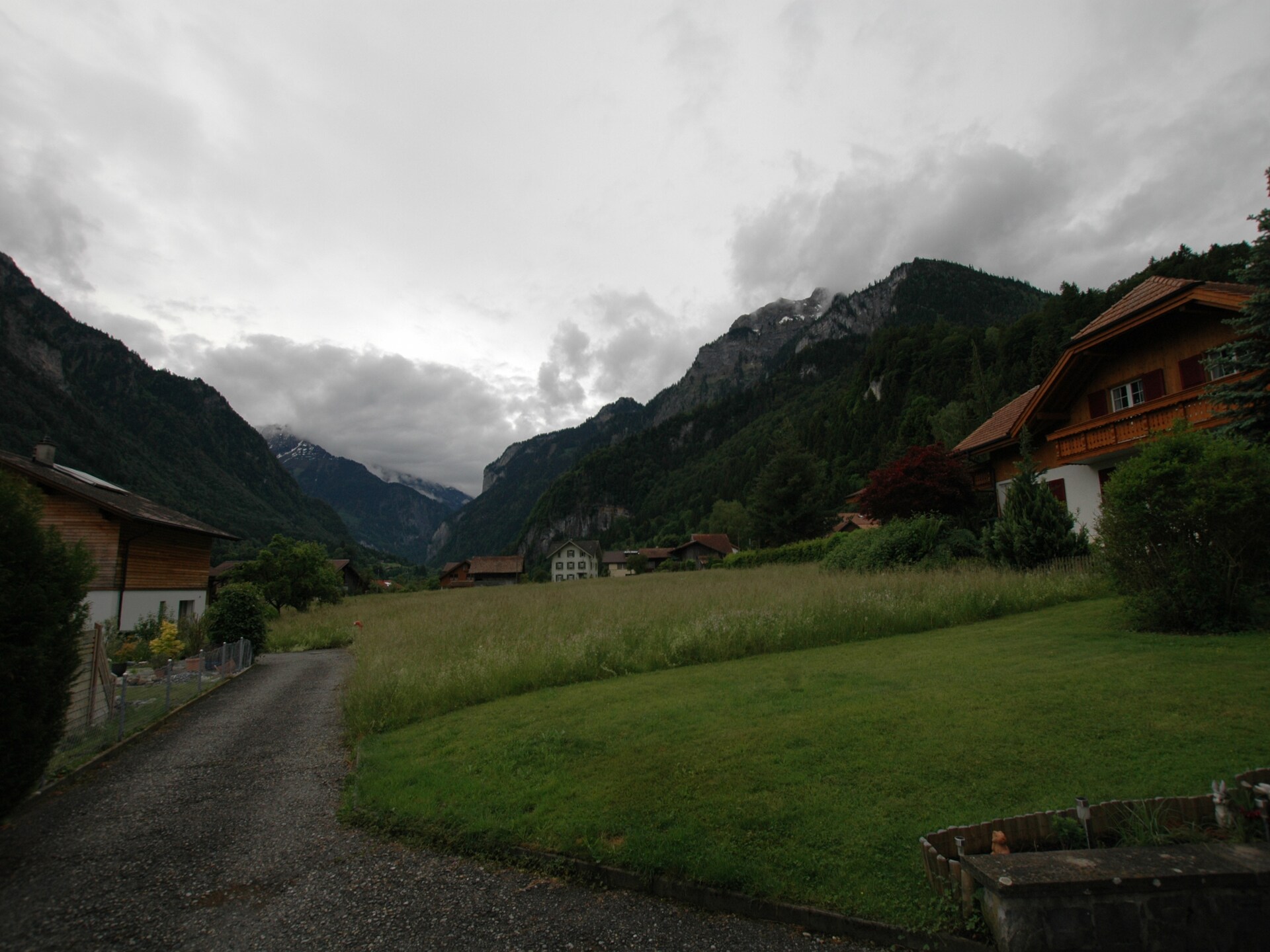 Alpenrust in Wilderswil: knus chalet met uitzicht op Jungfrau en Mönch - foto 13