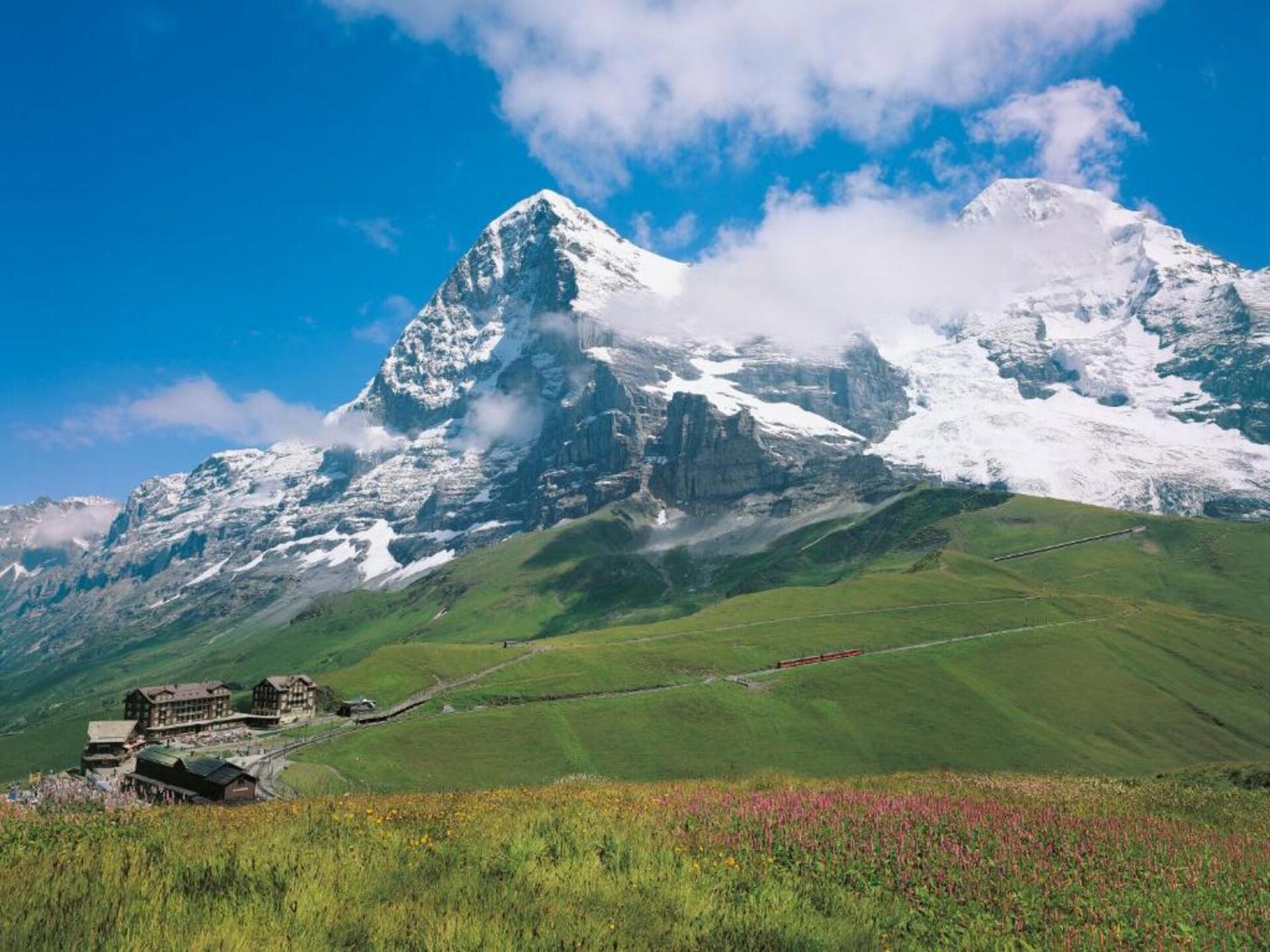 Alpenrust in Wilderswil: knus chalet met uitzicht op Jungfrau en Mönch - foto 32