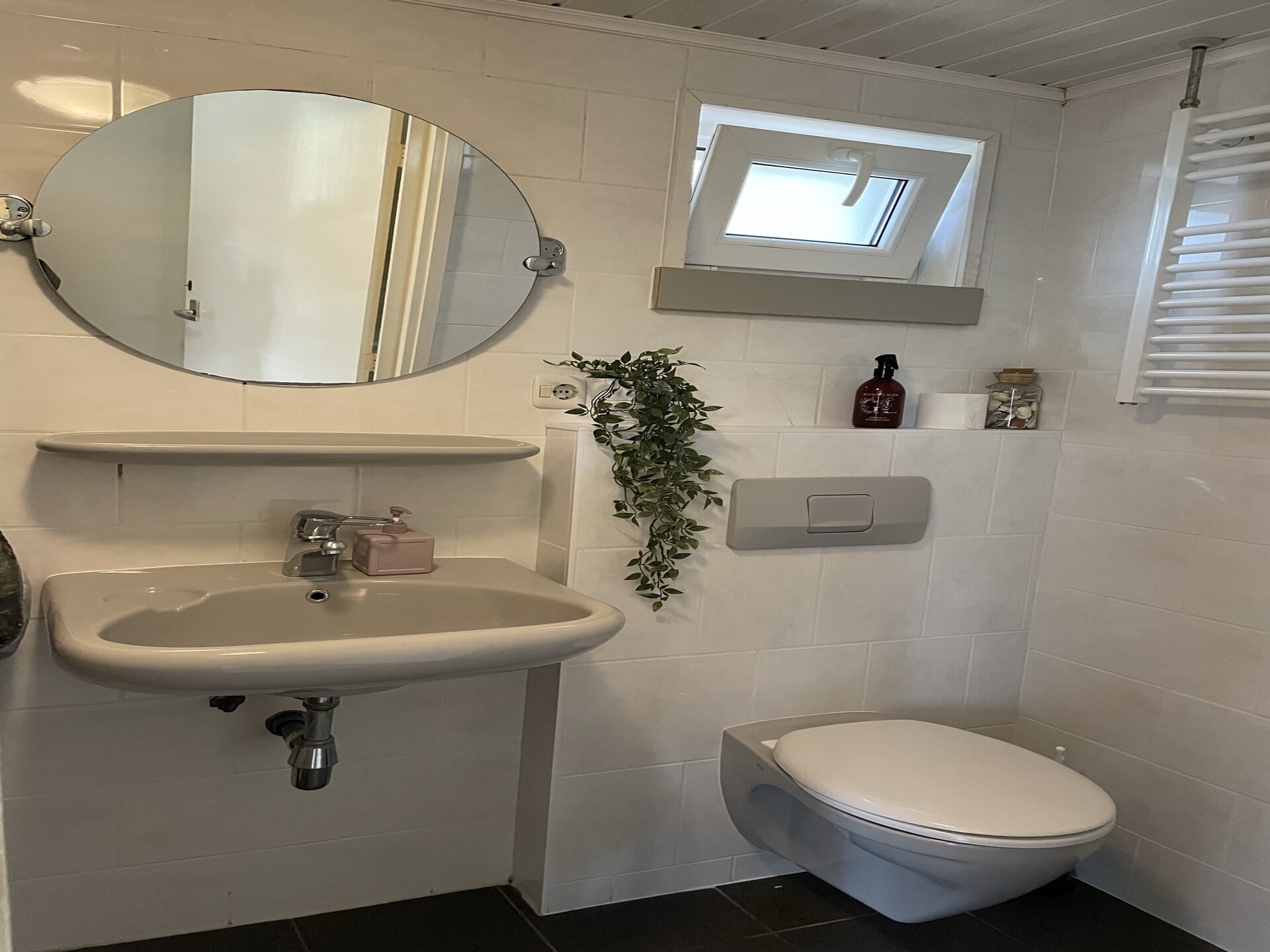 Romantisch landgoed met sauna, tuin en golf in Limburg - foto 38