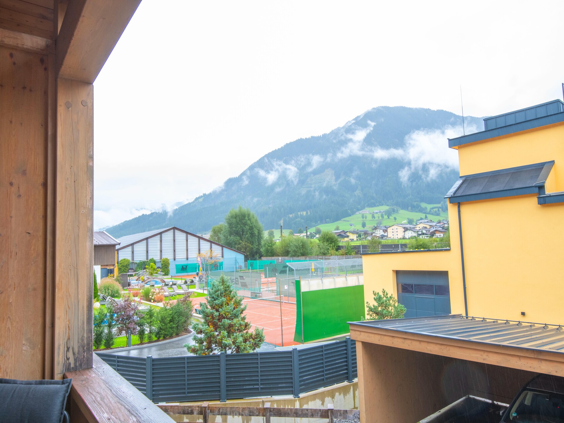 Residenz Edelalm Top 2: Luxe appartement op 100m van de skilift in Brixen im Thale - foto 20