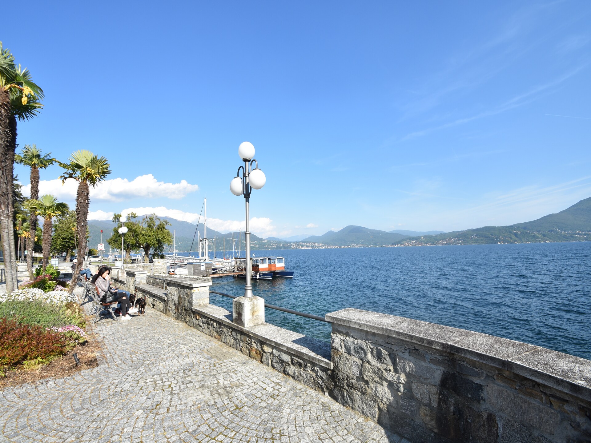 Modern appartement met balkon op 100 meter van het Lago Maggiore - foto 36