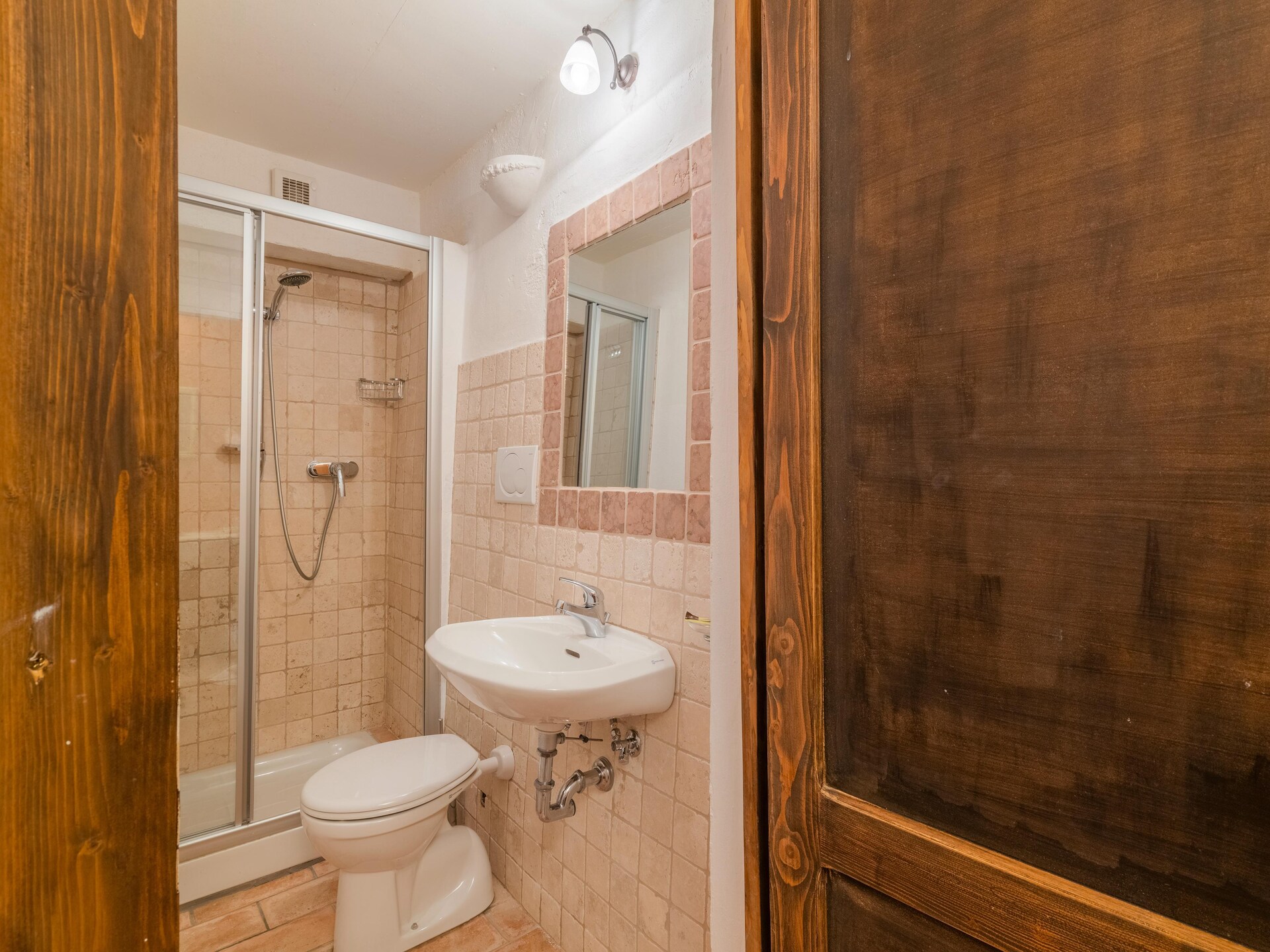 Landhuis met privézwembad in de heuvels van Monte San Martino - foto 21