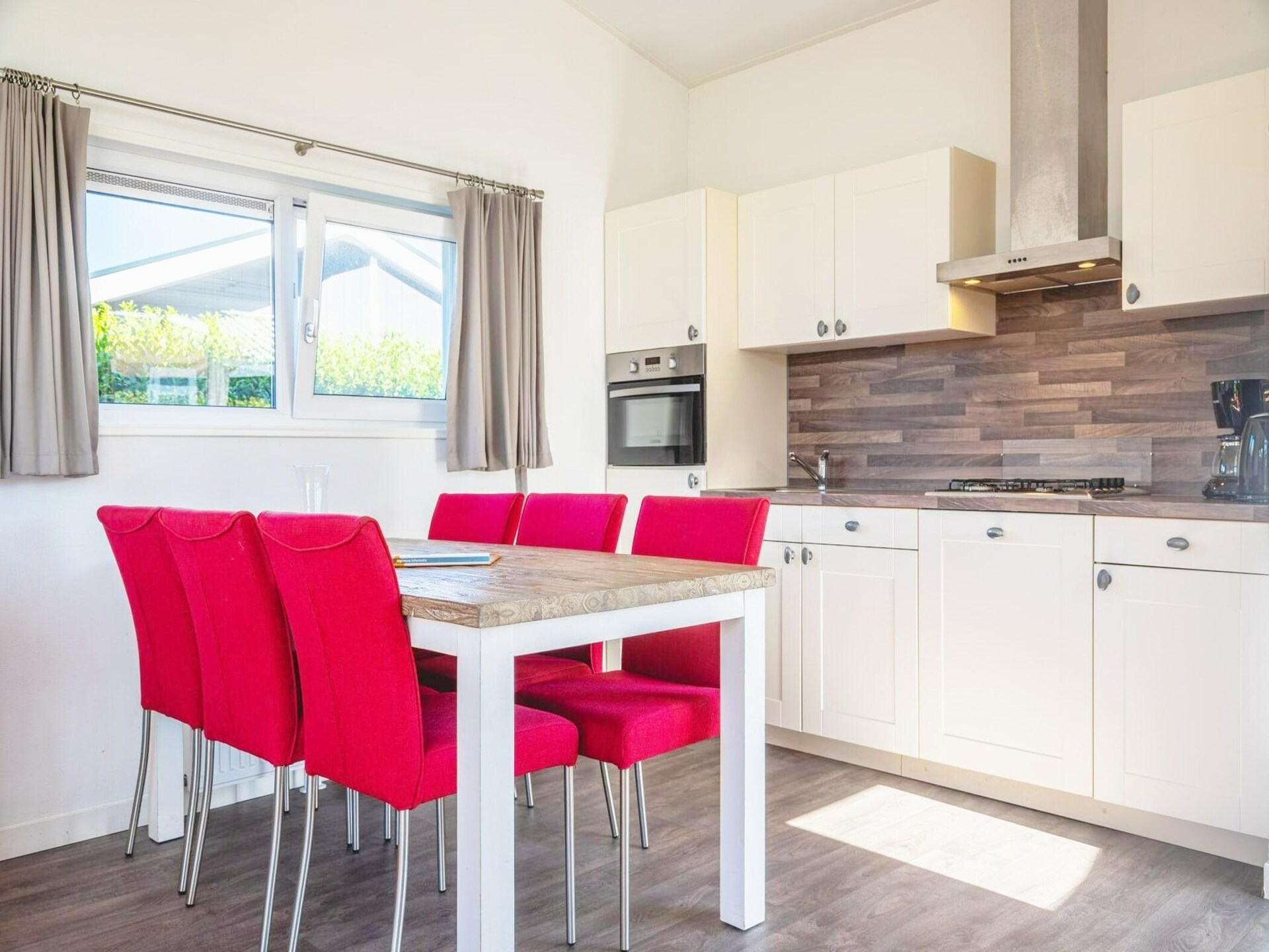 Vrijstaand chalet op vakantiepark in West-Graftdijk, 6 persoons - foto 4