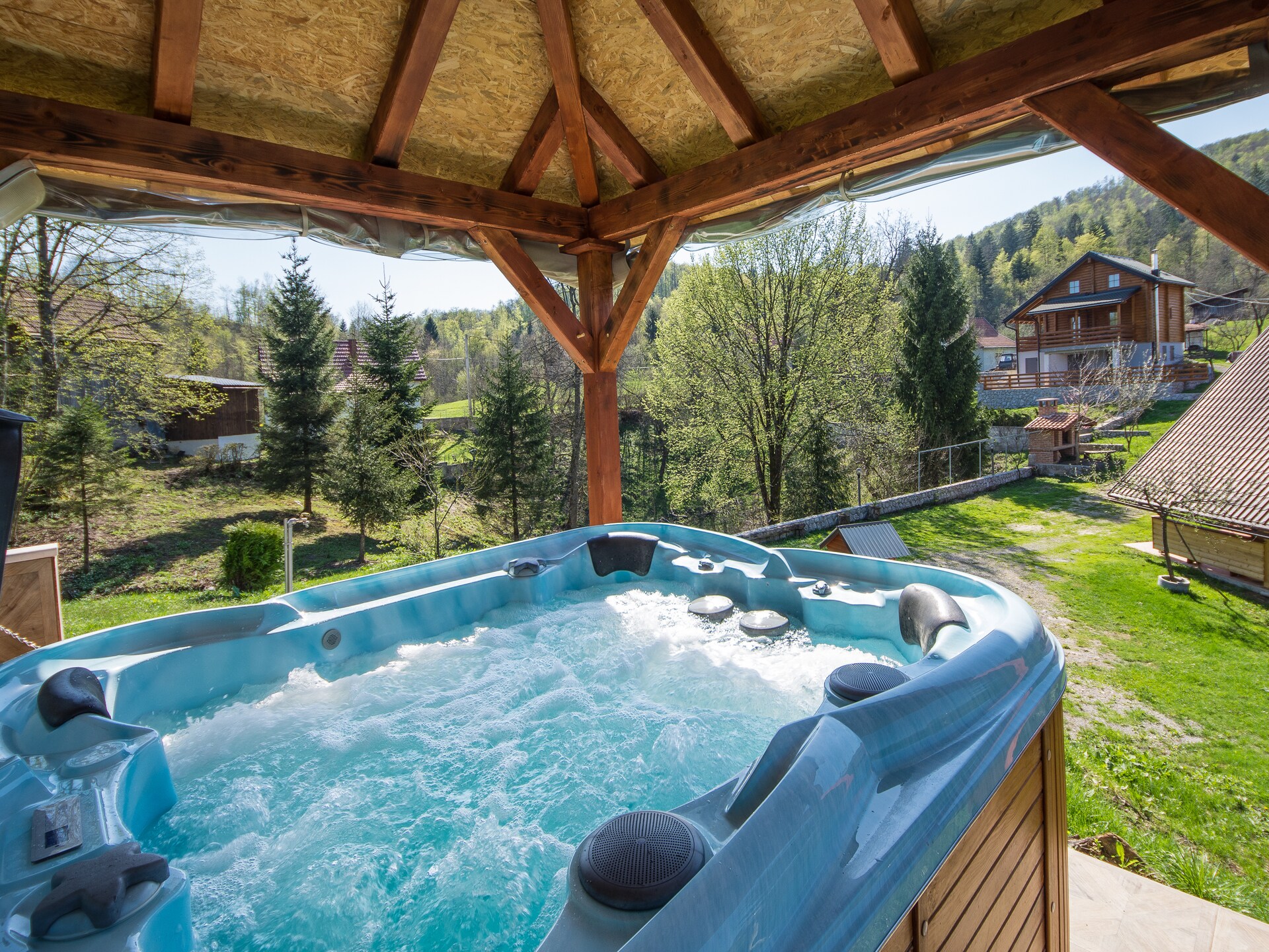 Ruim vrijstaand vakantiehuis voor 10 personen met privézwembad in Brod Moravice - foto 23
