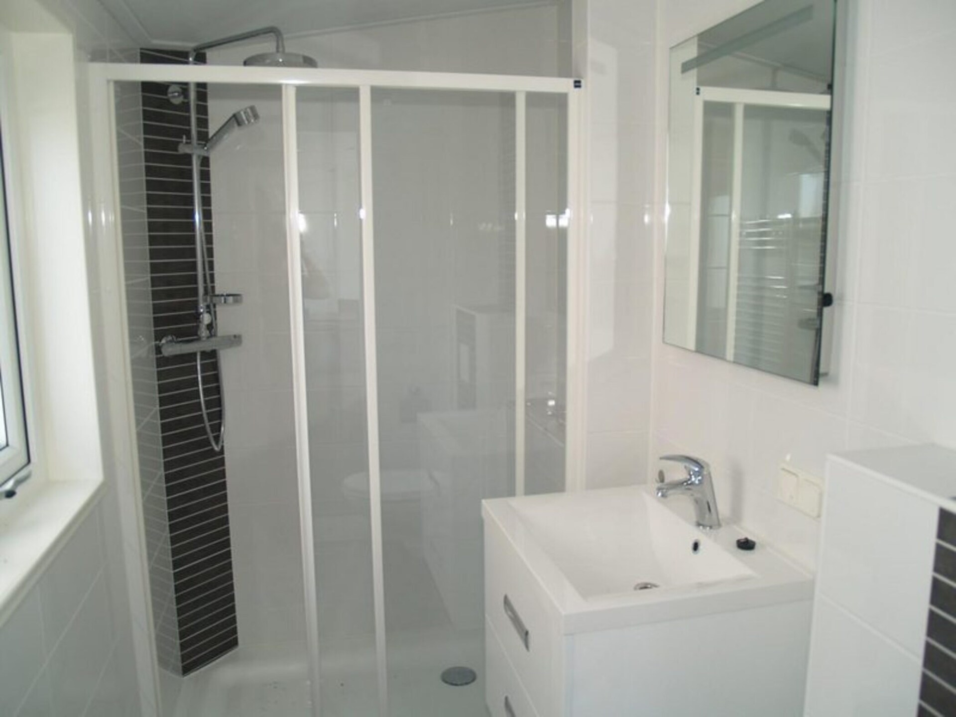 Authentiek Zaans chalet met privétuin in West-Graftdijk - foto 8
