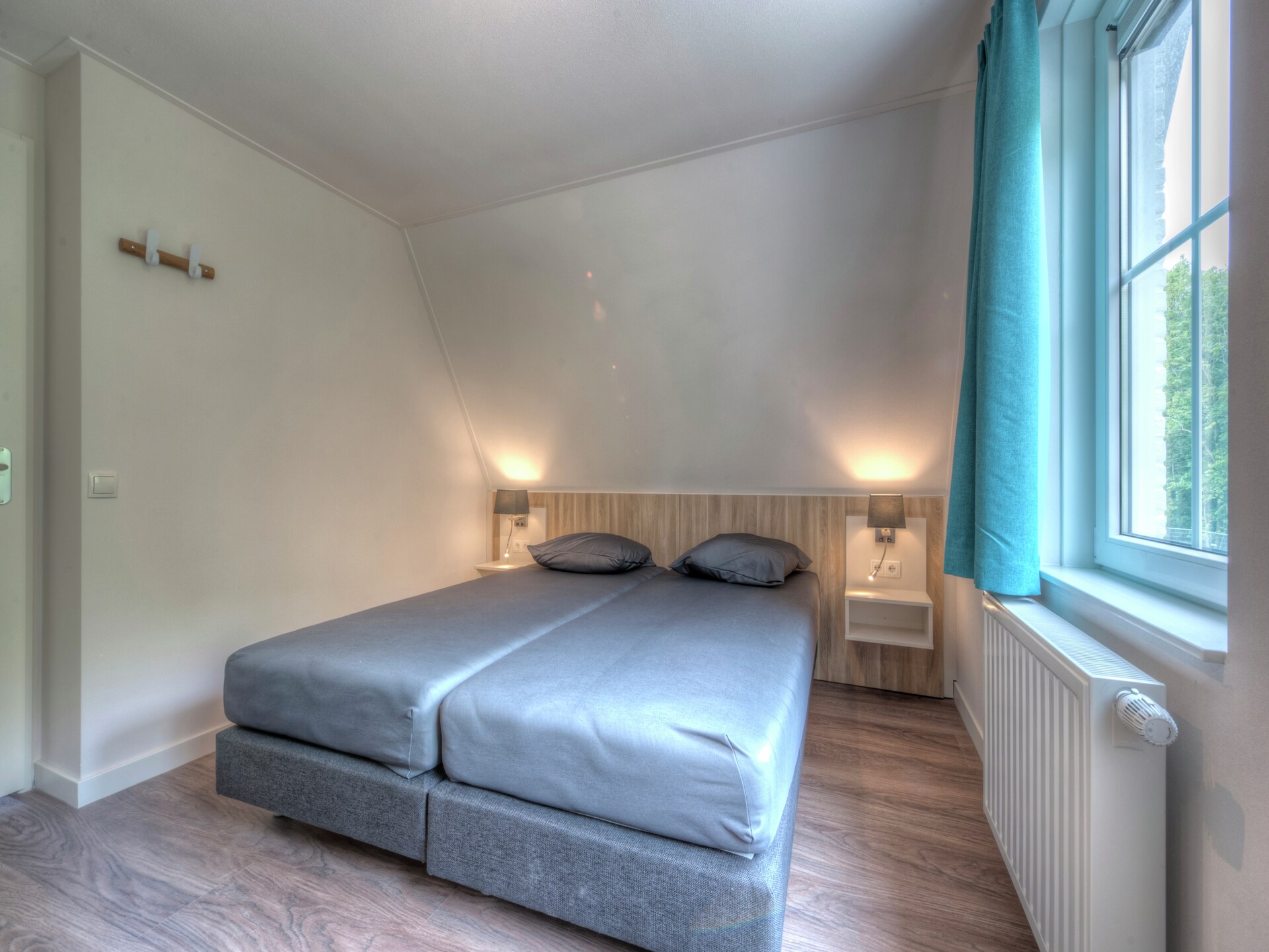 Elegante jaren 30-villa met privétuin, 3 slaapkamers en badkamers in Dishoek - foto 4