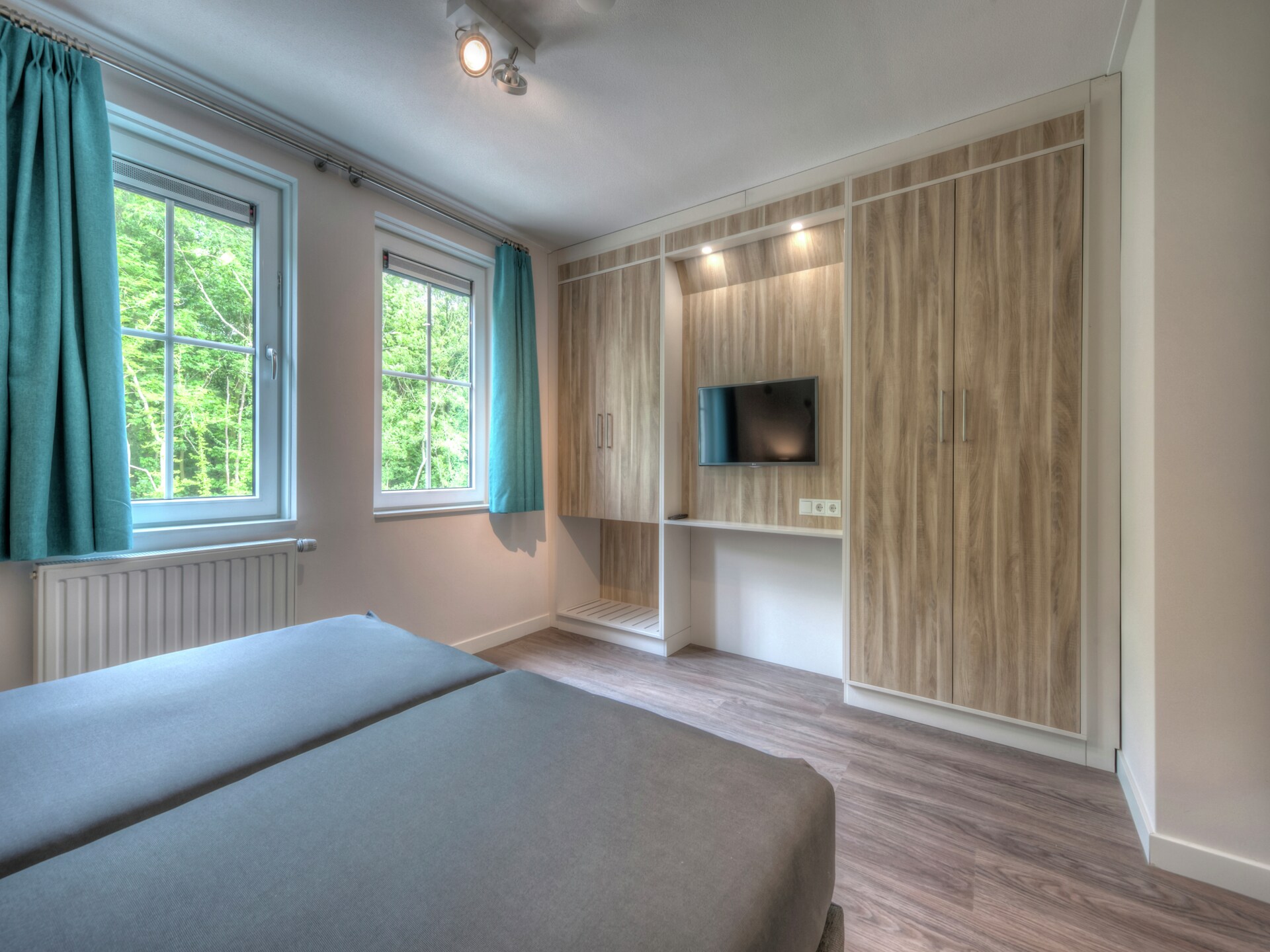 Elegante jaren 30-villa met privétuin, 3 slaapkamers en badkamers in Dishoek - foto 16