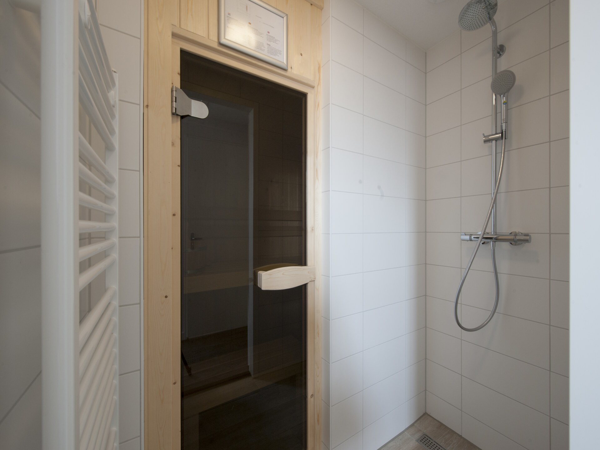 Elegante jaren 30-villa met privétuin, 3 slaapkamers en badkamers in Dishoek - foto 5