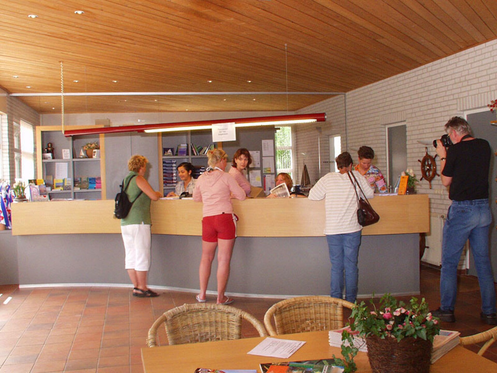 Luxe wellness bungalow aan het meer in Nationaal Park De Alde Feanen - foto 14