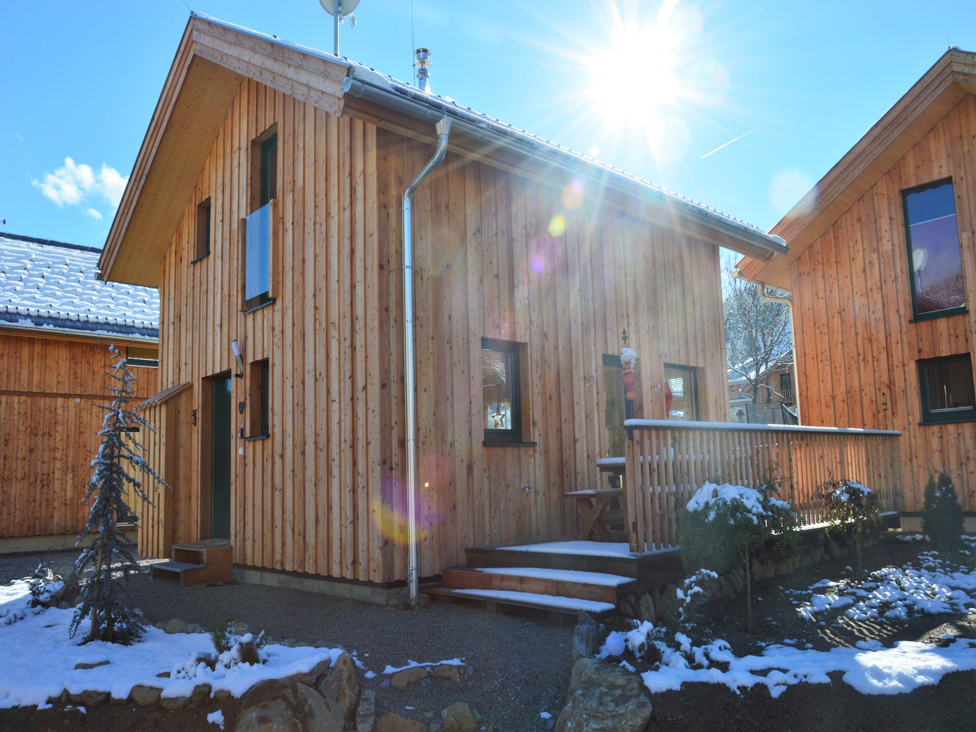 Luxe houten chalet aan de piste met privé jacuzzi en sauna - foto 11