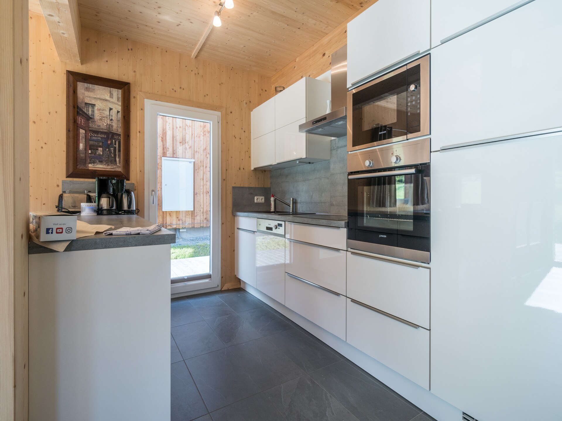 Chalet 25a: Ruim vrijstaand chalet voor 9 personen direct aan de piste - foto 7