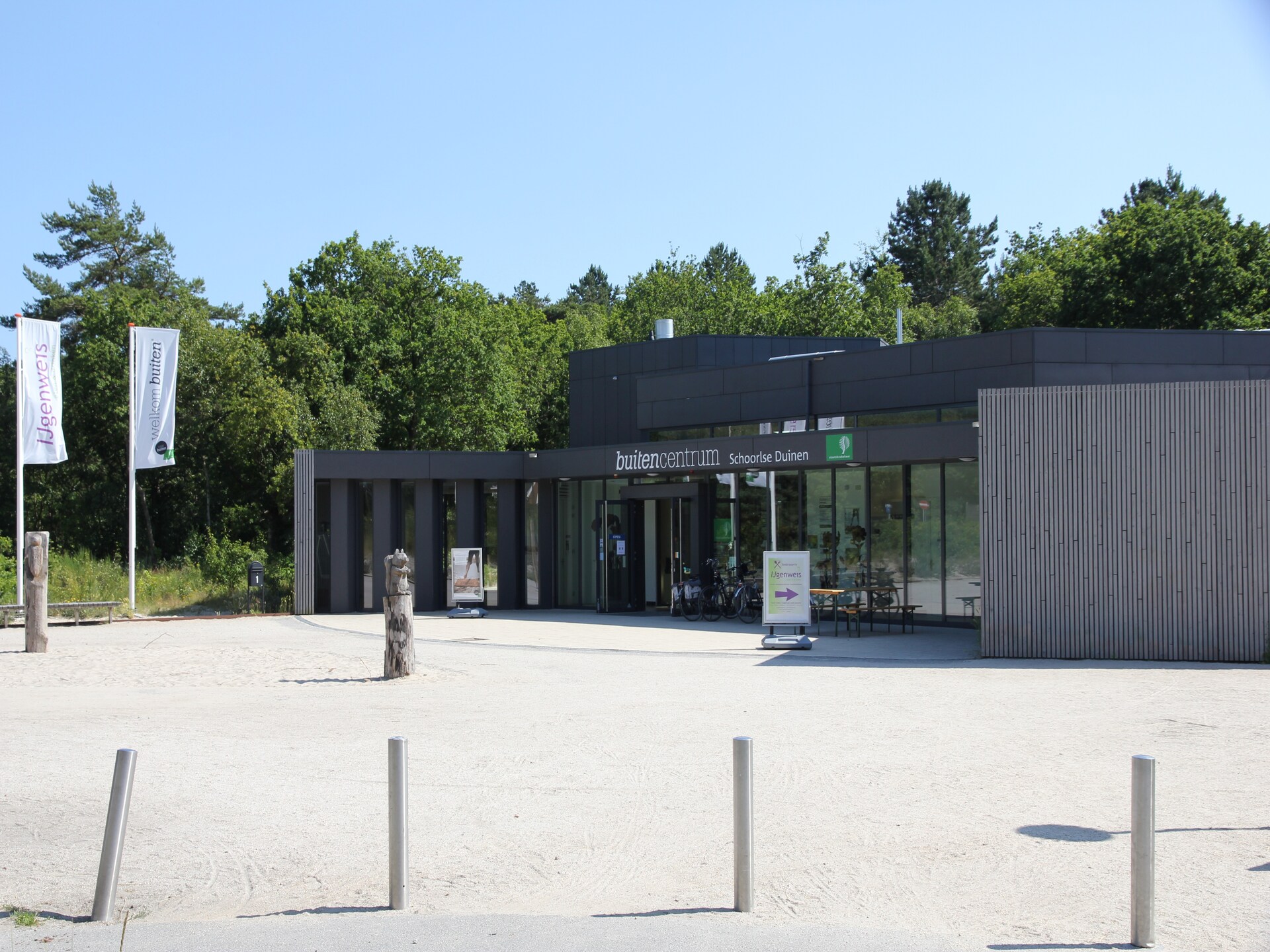 Villa Jean: Vrijstaand vakantiehuis met omheinde tuin in bosrijk Schoorl - foto 27