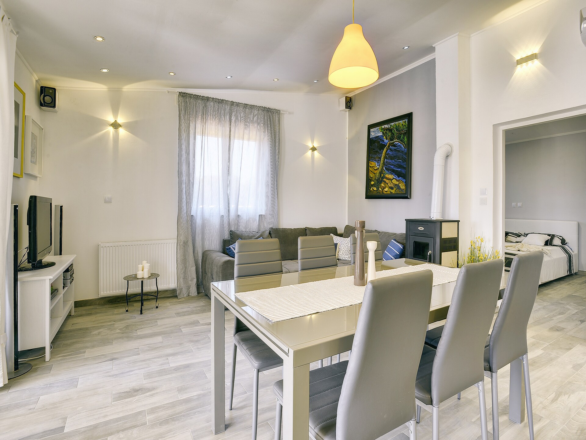 Aan zee gelegen: Moderne Villa Emily in Peroj voor 6 personen - foto 1