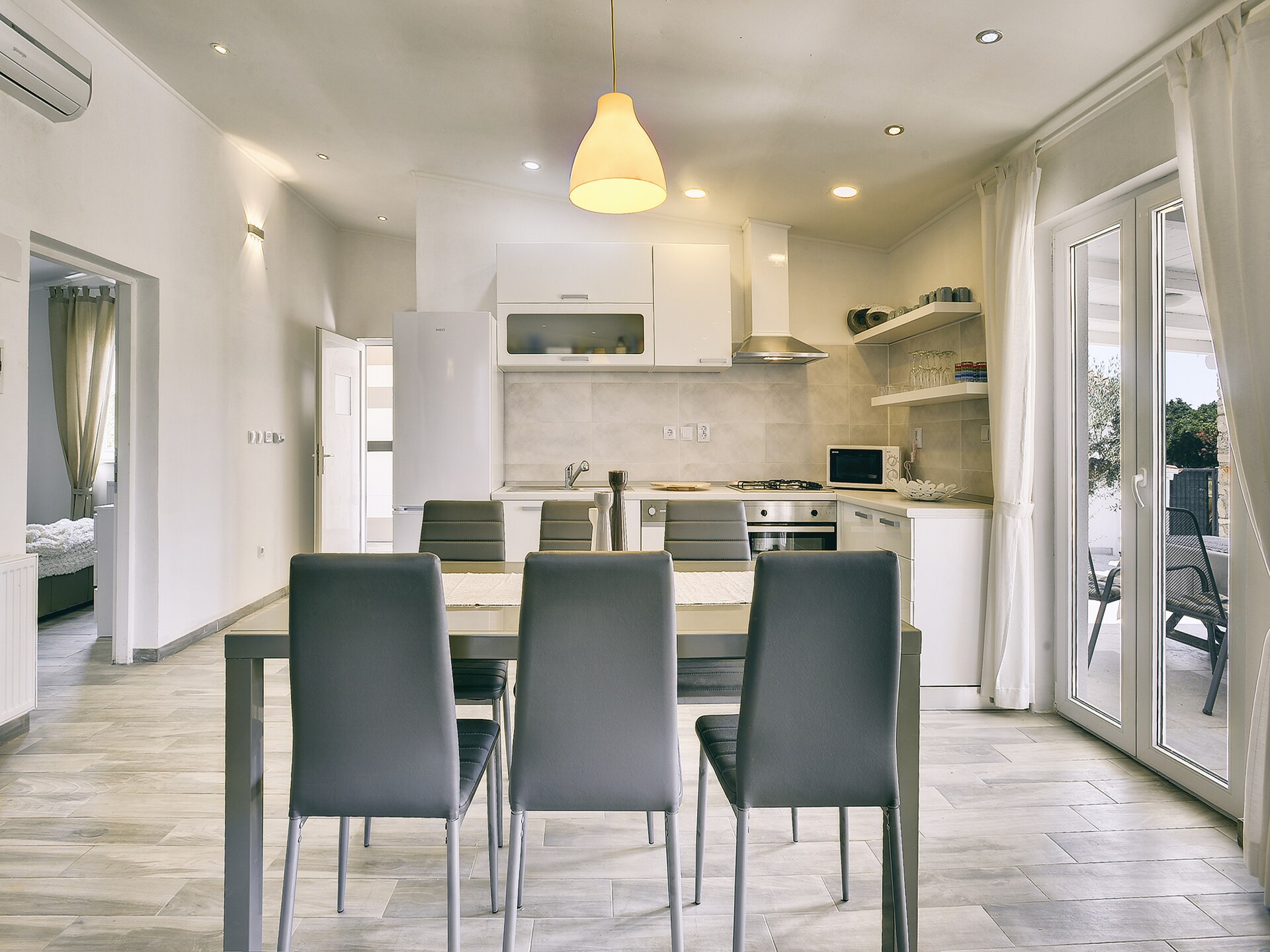 Aan zee gelegen: Moderne Villa Emily in Peroj voor 6 personen - foto 11