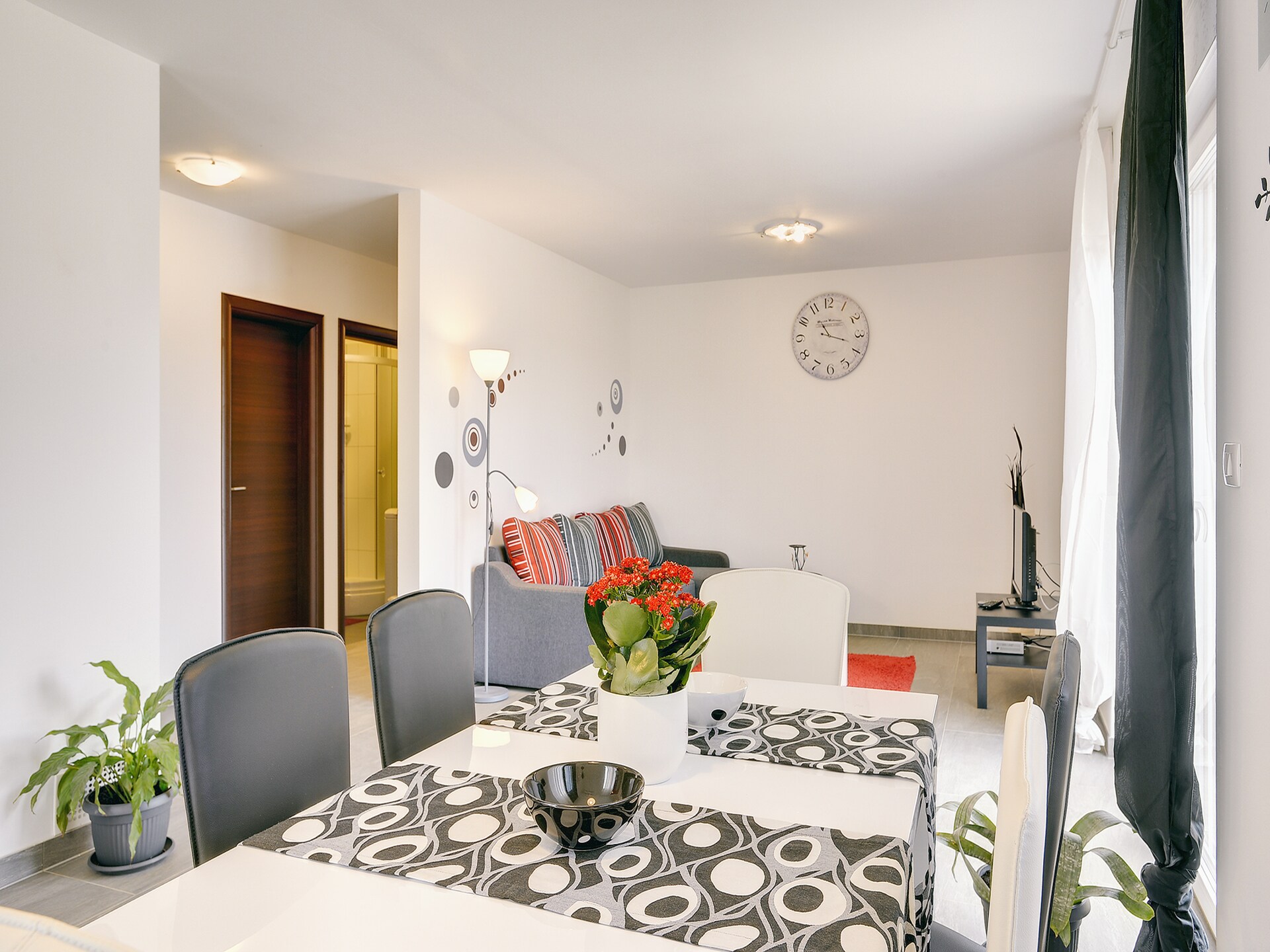 Villa Kata in Rebići: Ruime villa met privézwembad, tuin en zeezicht op 900m - foto 13