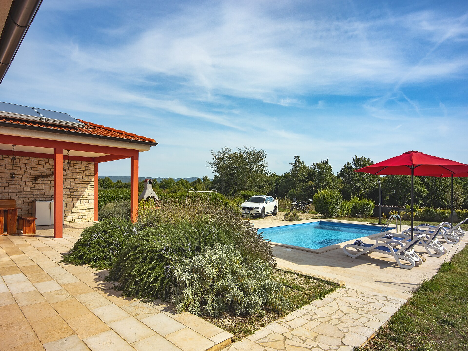 Villa Kata in Rebići: Ruime villa met privézwembad, tuin en zeezicht op 900m - foto 3