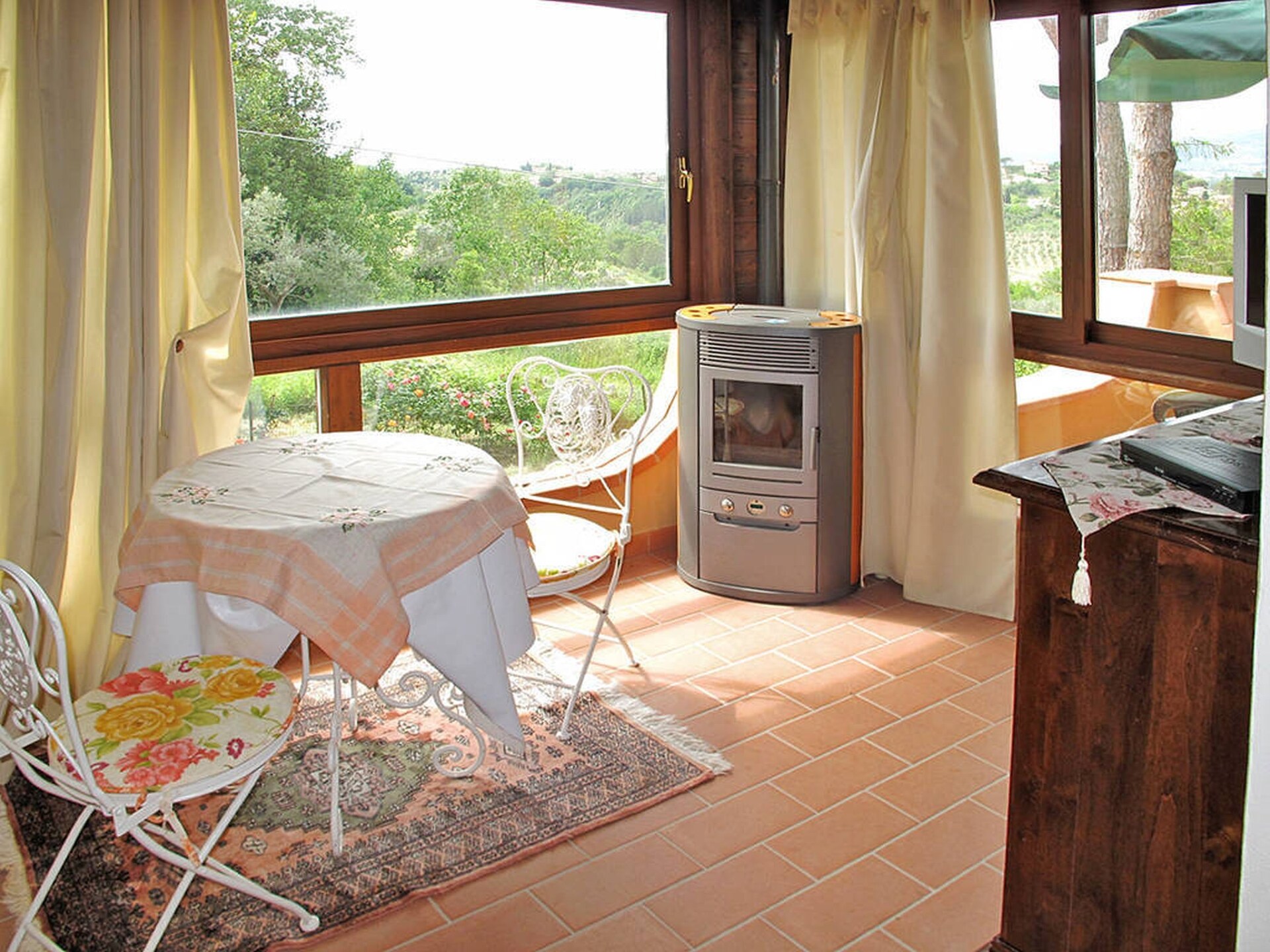 Ruim vakantiehuis met panoramisch zeezicht in de Toscaanse heuvels - foto 22