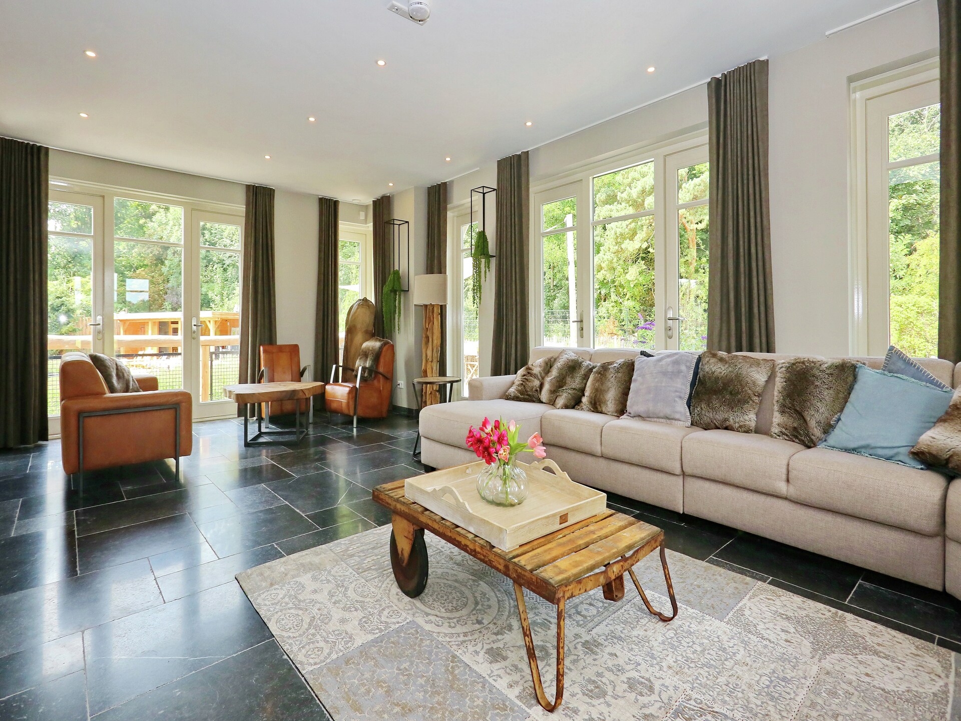 Duinvilla Noordwijk: Luxe groepsaccommodatie met sauna en natuurvijver - foto 2