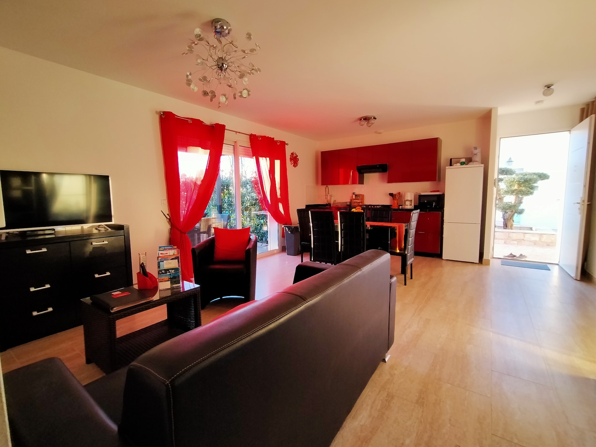 6-persoons moderne villa in Montauroux met zwembad - foto 10