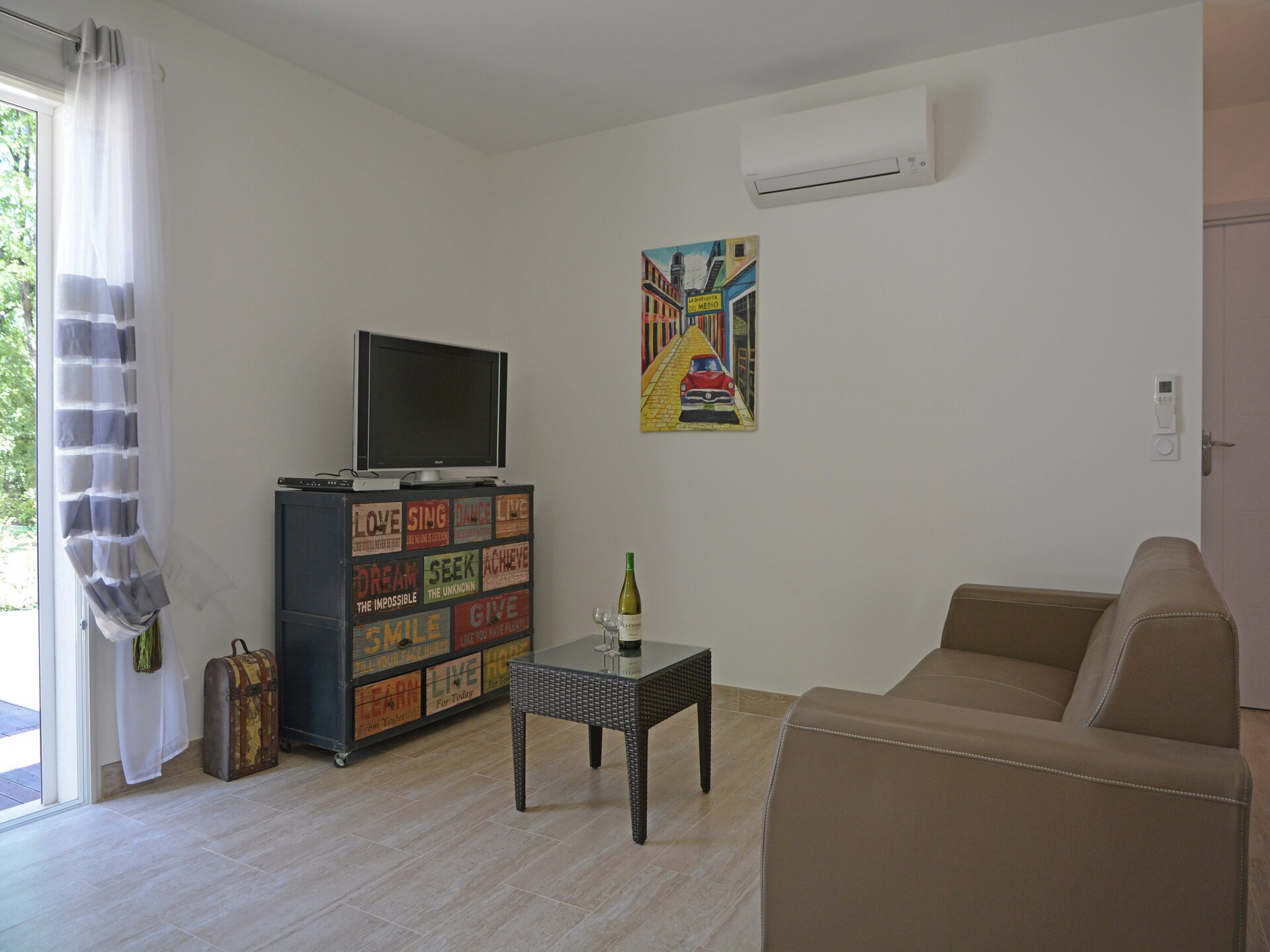 Villa Contempo 6 ex 5: Moderne villa met gemeenschappelijk zwembad in bosrijk Montauroux - foto 2