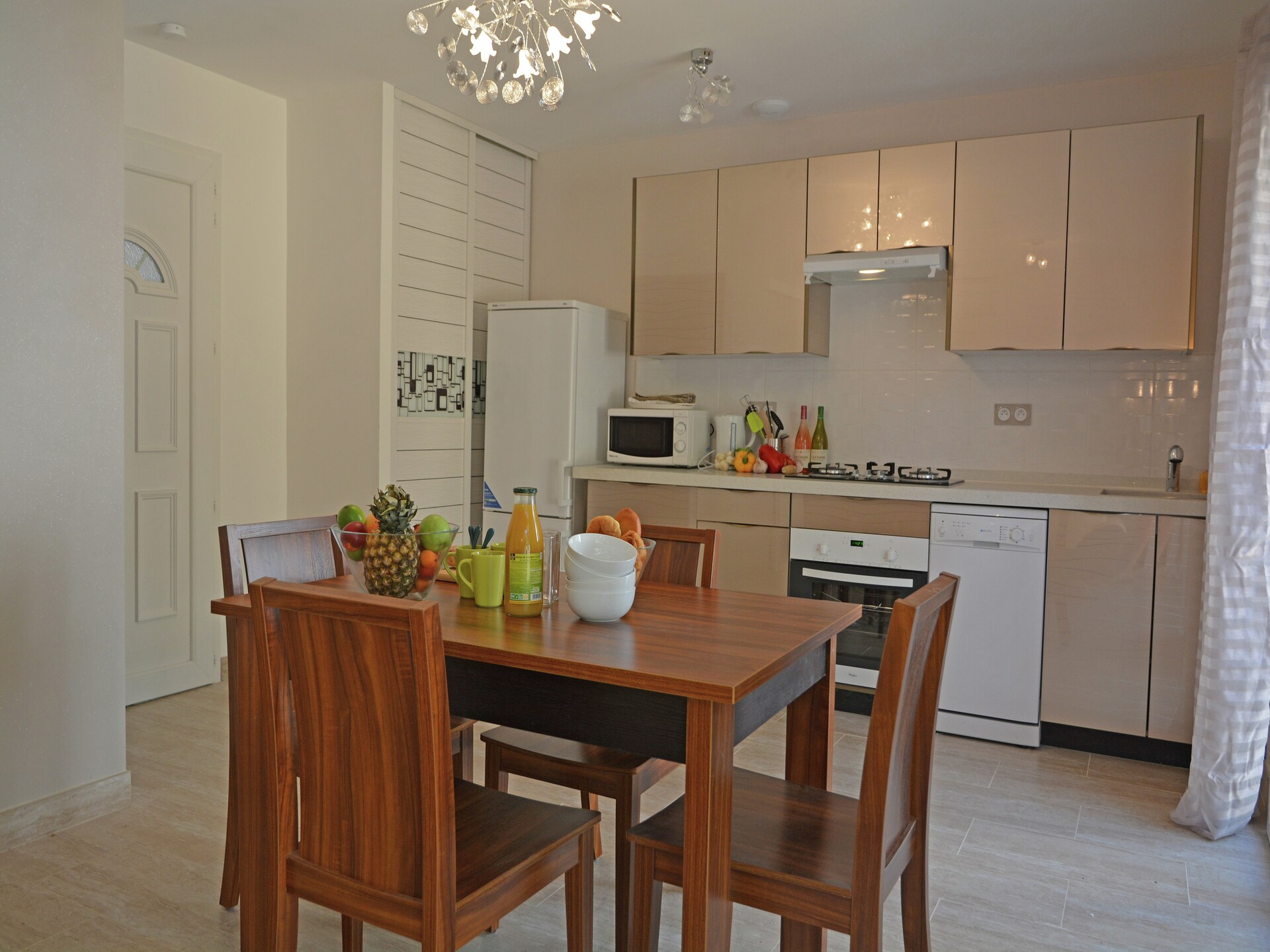 Moderne villa voor 4 in de bossen van Montauroux met zwembad - foto 3