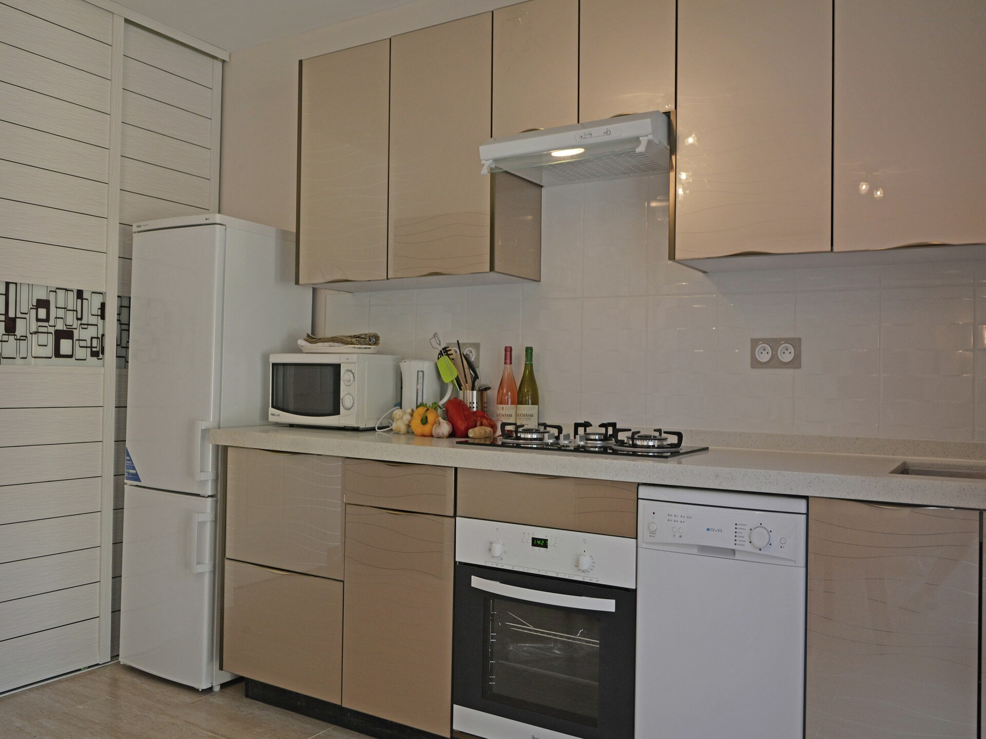 Moderne villa voor 4 in de bossen van Montauroux met zwembad - foto 14