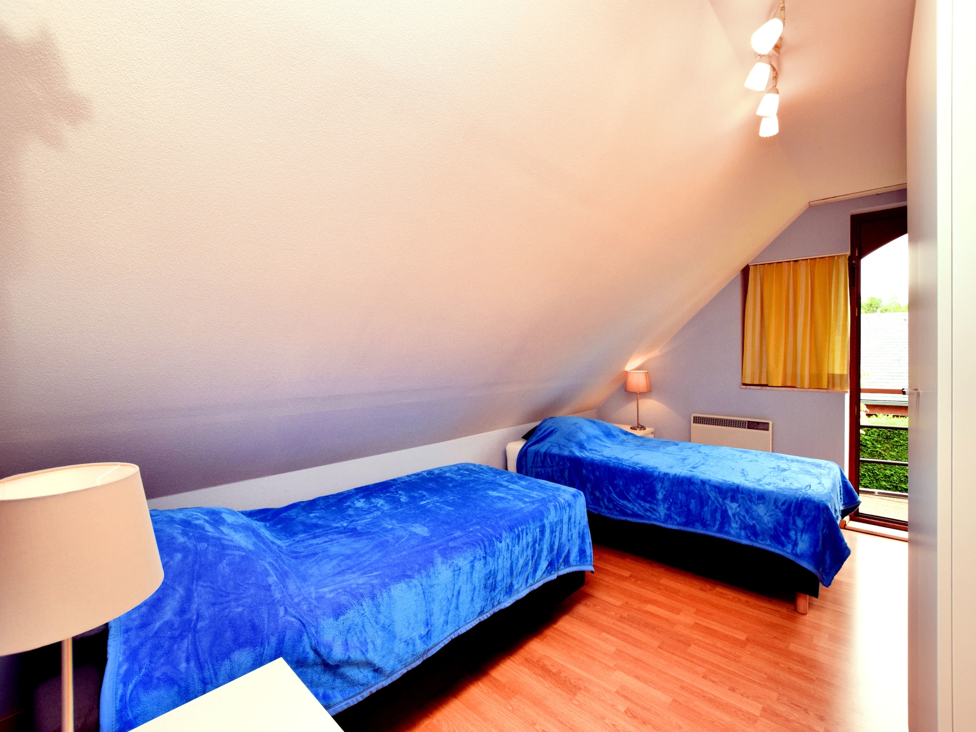 8-persoons vakantiehuis met tuin en vijver in Septon - foto 24