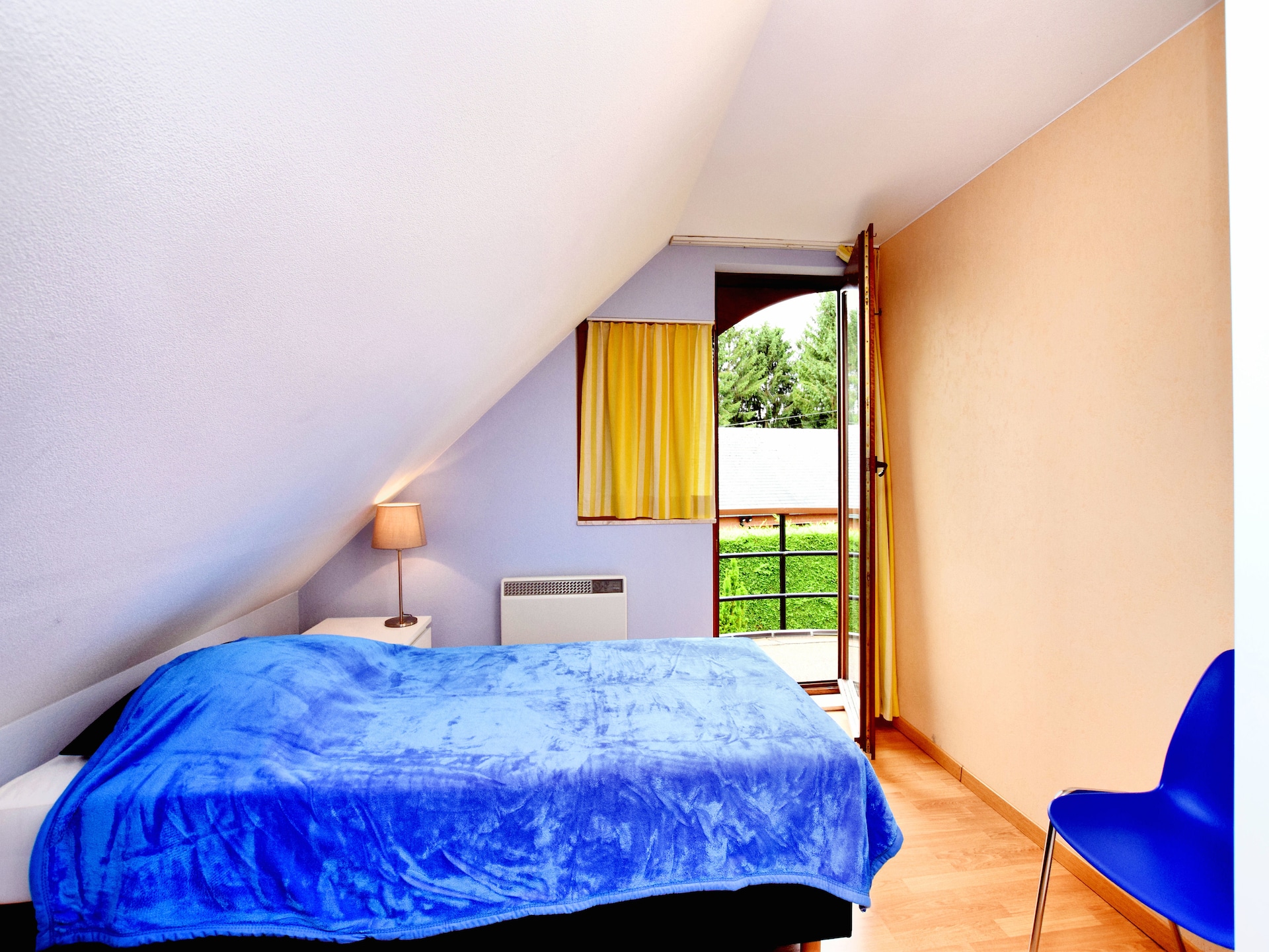 8-persoons vakantiehuis met tuin en vijver in Septon - foto 25