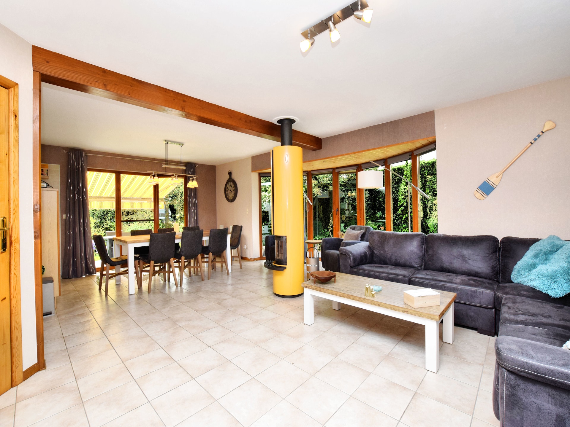 8-persoons vakantiehuis met tuin en vijver in Septon - foto 12