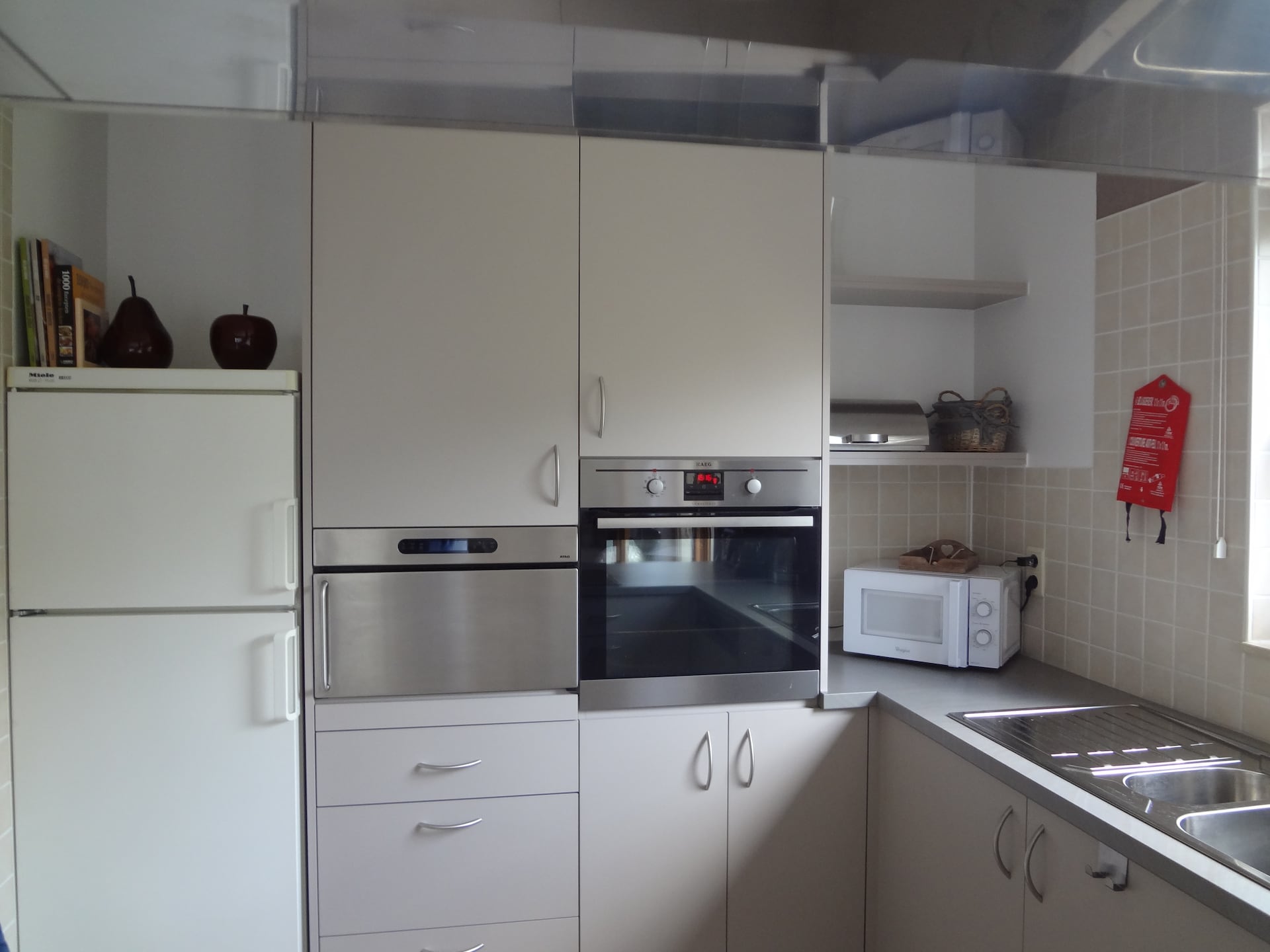 8-persoons vakantiehuis met tuin en vijver in Septon - foto 14