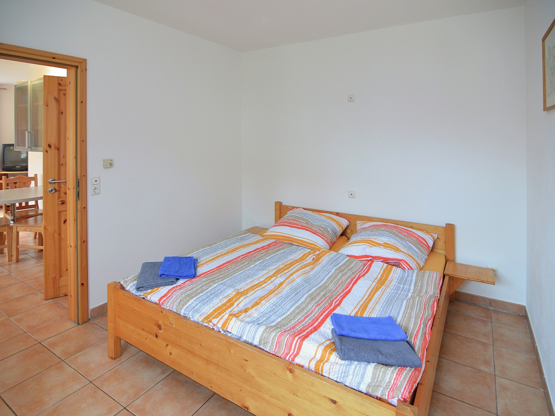 Ruim vakantieappartement op boerderij aan het Nationaal Park Kellerwald - foto 3
