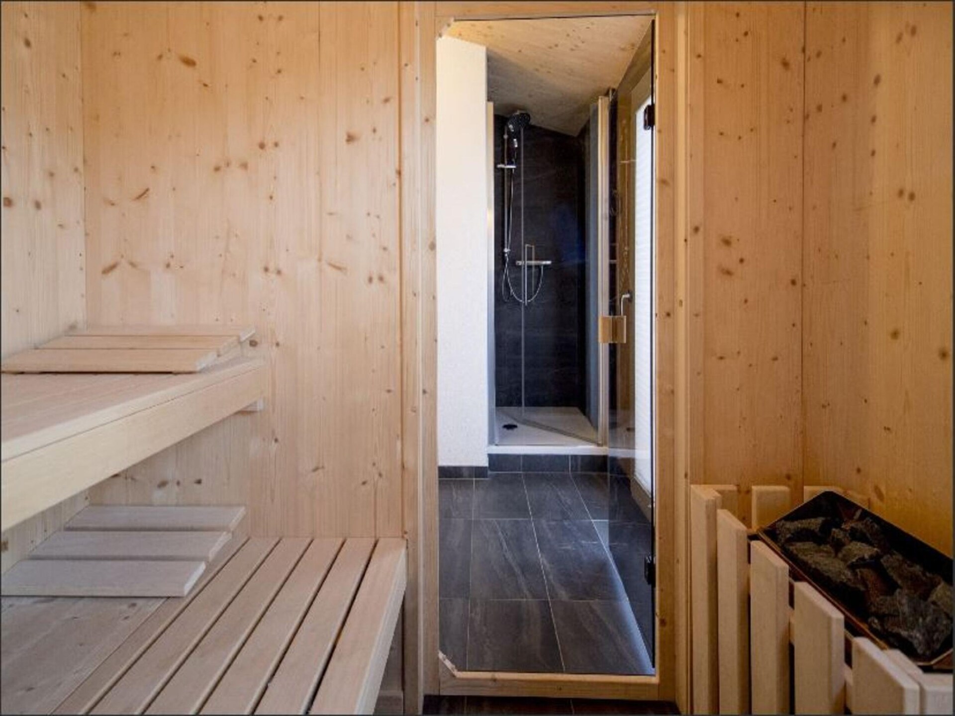 Chalet 61 op 100m van skilift en meer in Kreischberg - foto 8