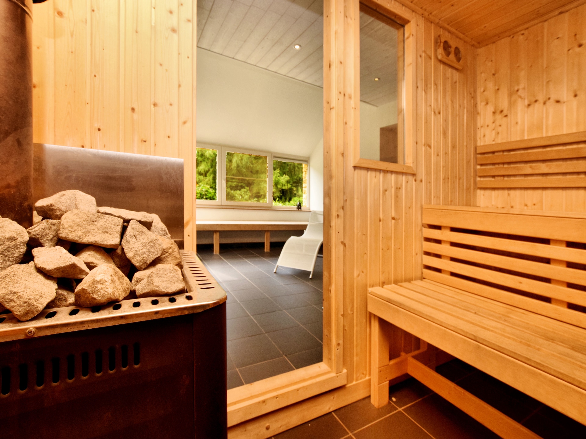 20-persoons vakantiehuis Chiny met sauna, op 1 km van piste en centrum - foto 40