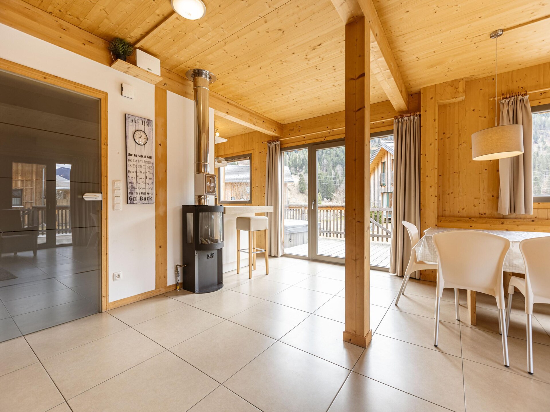 Ruim chalet voor 10 personen met sauna en hottub in Murau, aan de bosrand - foto 8