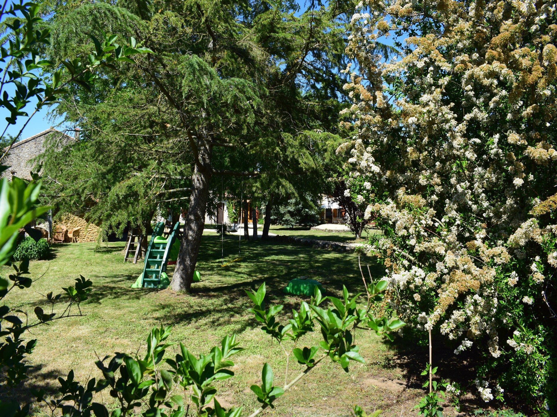 Rustiek landhuis met zwembad en grote tuin in Frontenay-sur-Dive - foto 18