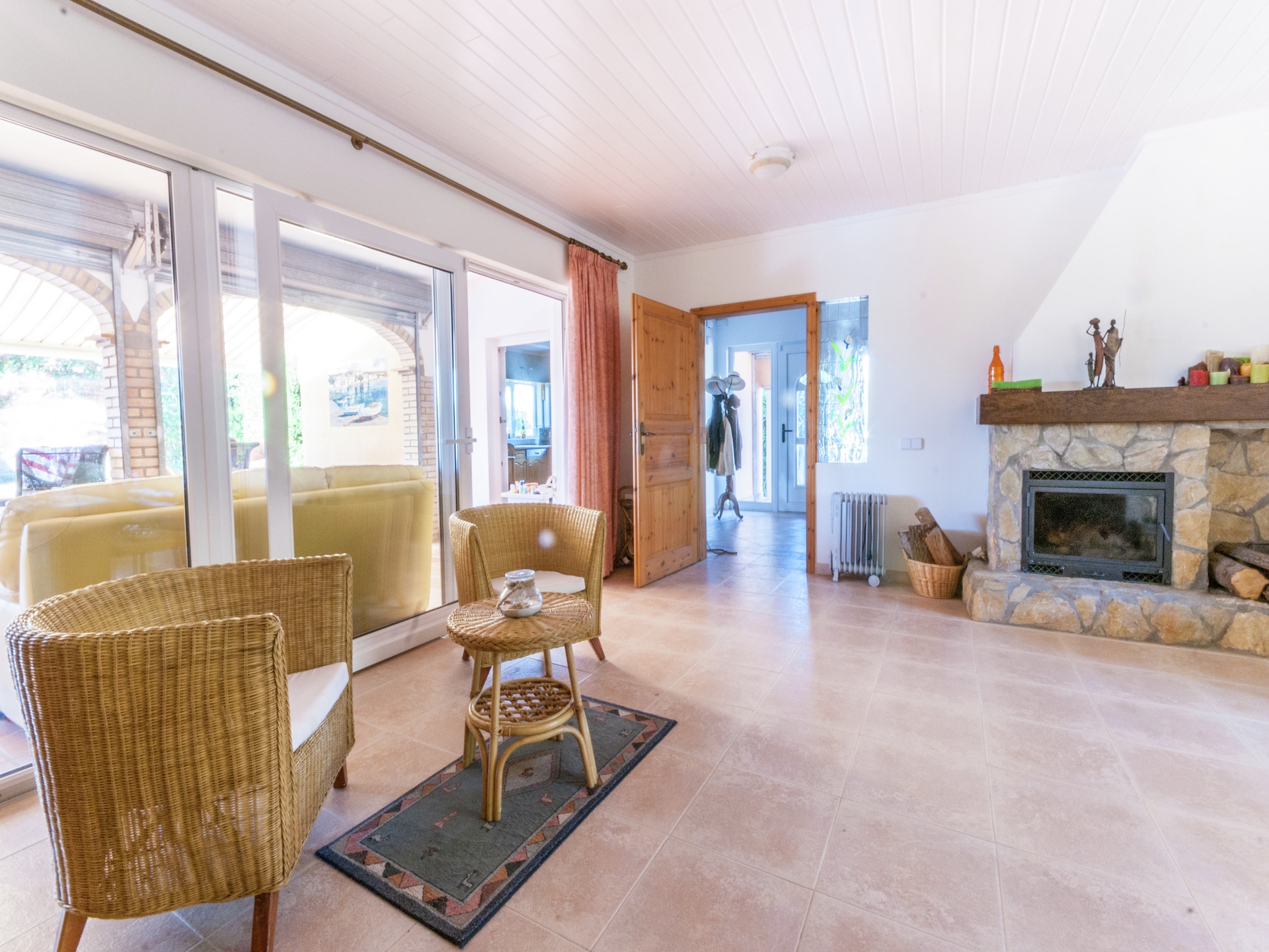 Ruim vakantiehuis met privézwembad, havenligplaats en omheinde tuin in Sant Pere Pescador - foto 19